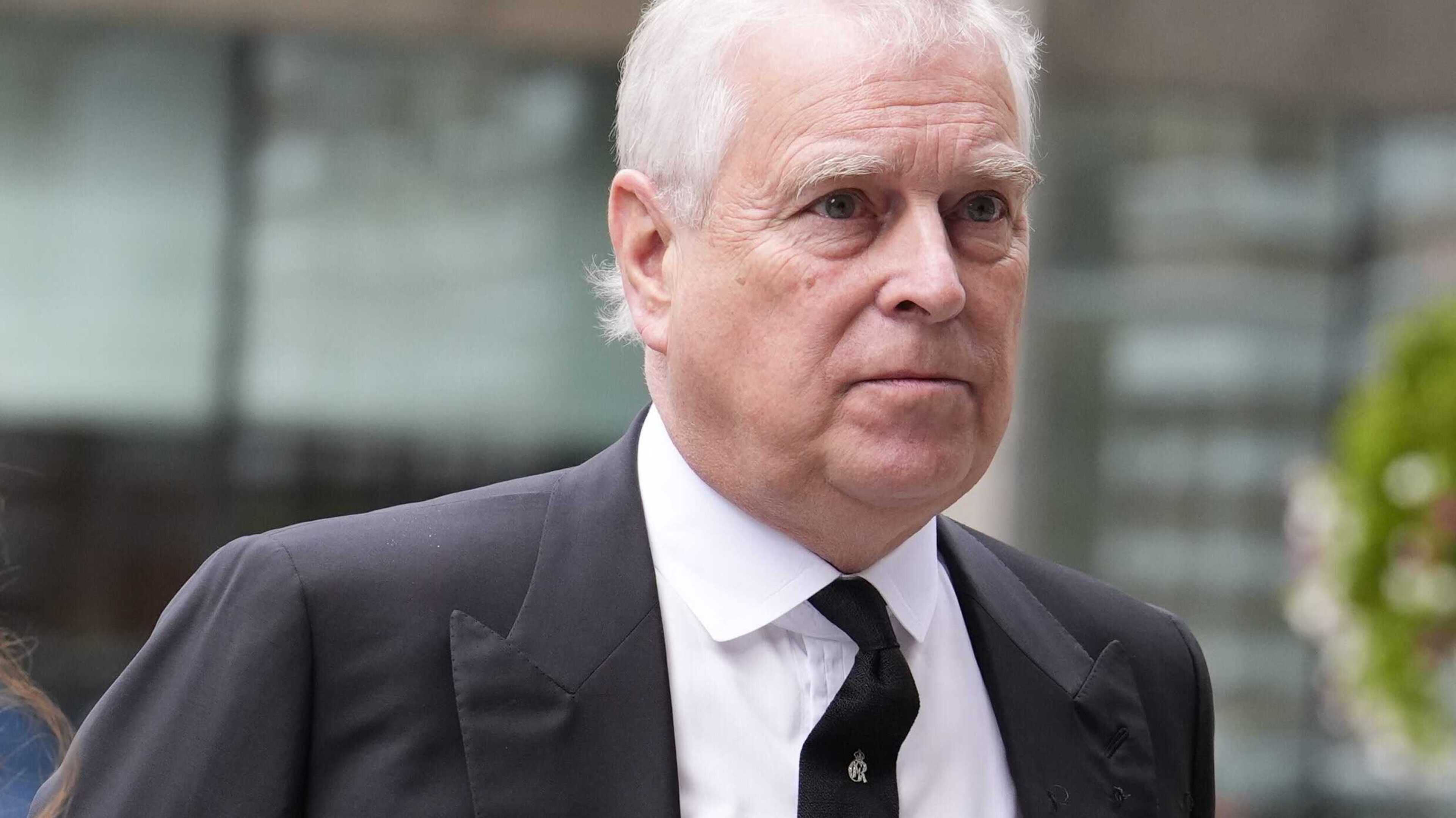 City of London Corporation censures Andrew over failure to surrender Freedom