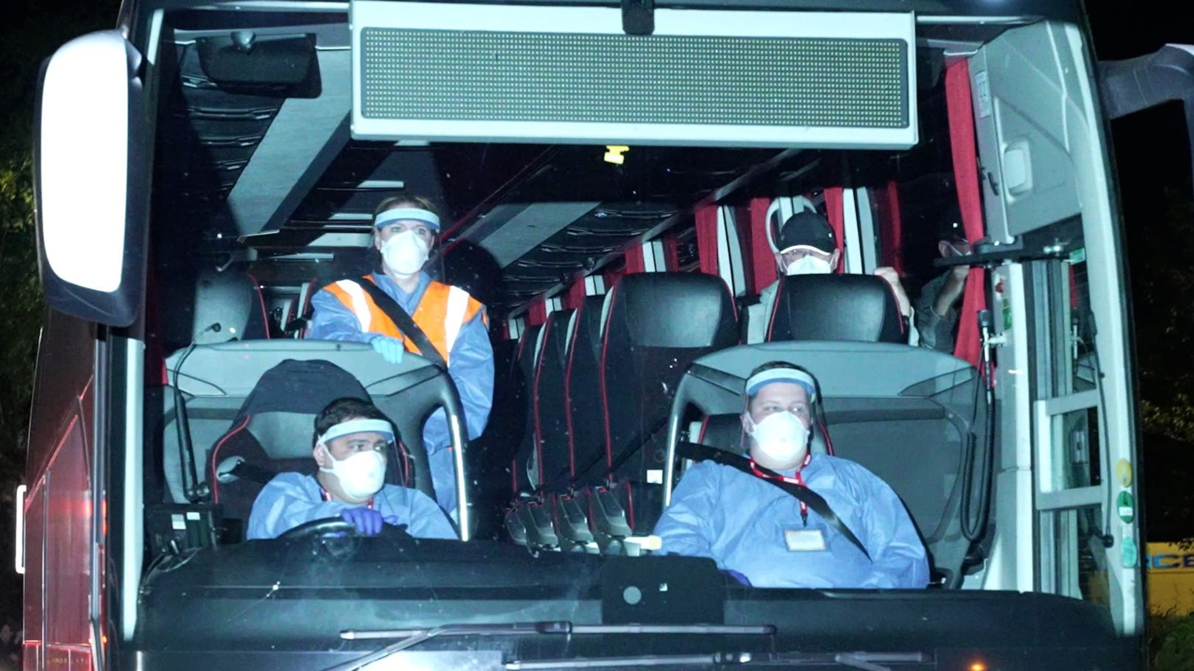 Hantavirus: Cruise ship Britons offered emotional and practical support in UK