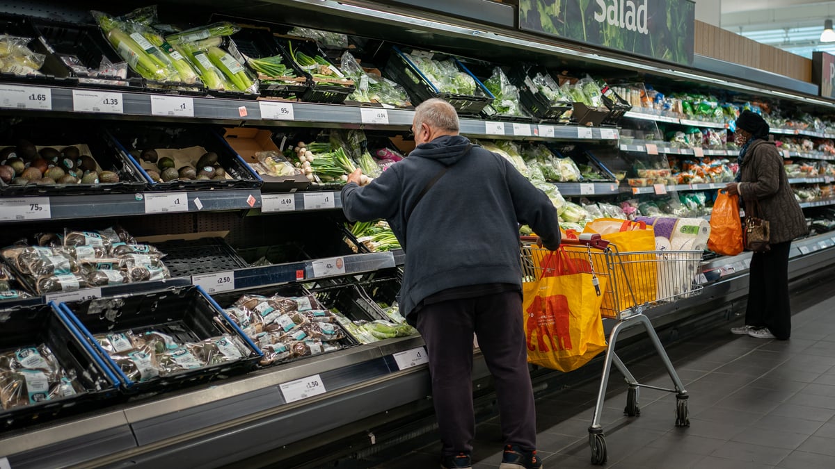 Northern Ireland shoppers ‘spent more on alcohol during heatwave’