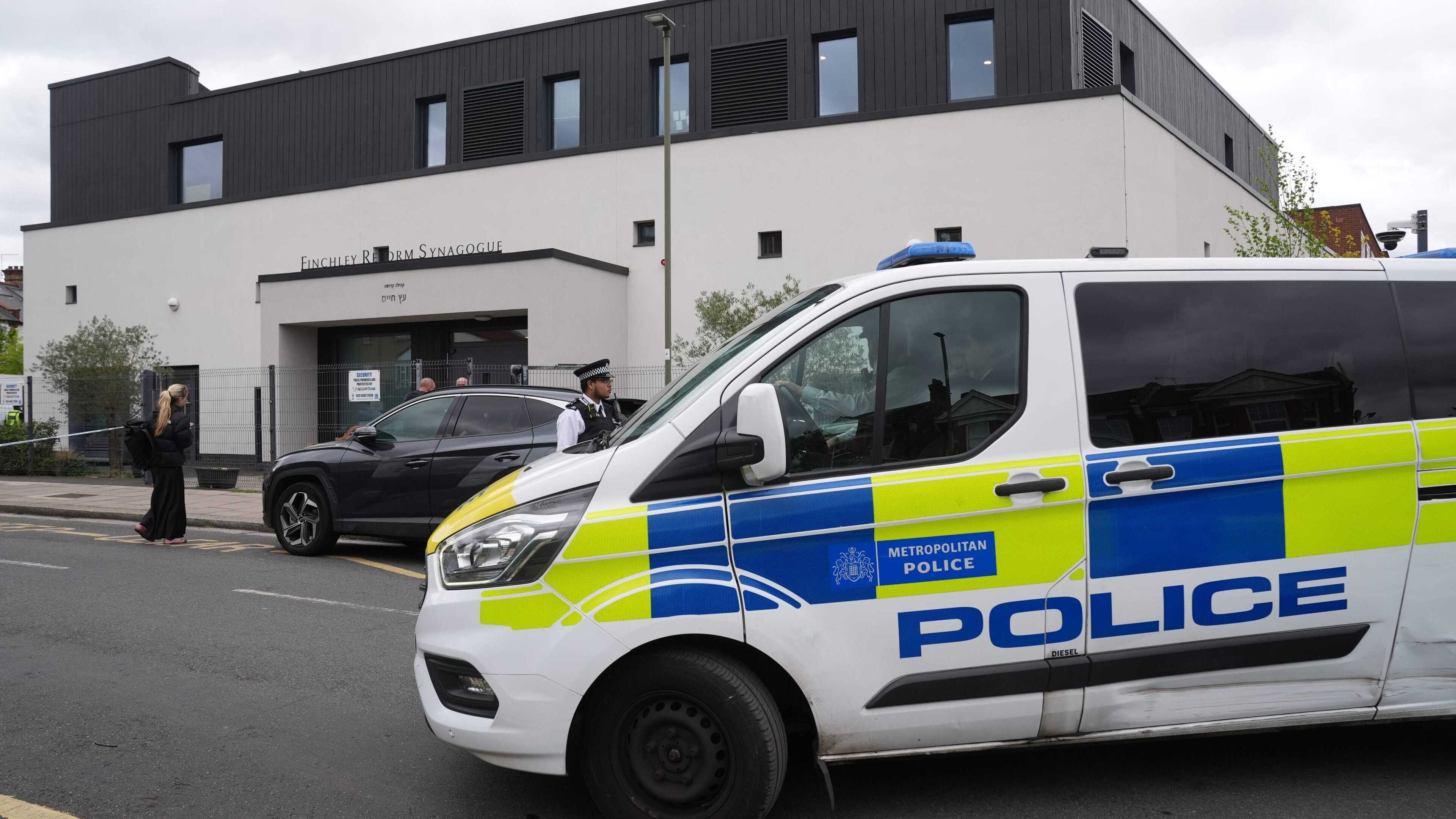 Man and woman arrested over attempted arson attack on north London synagogue