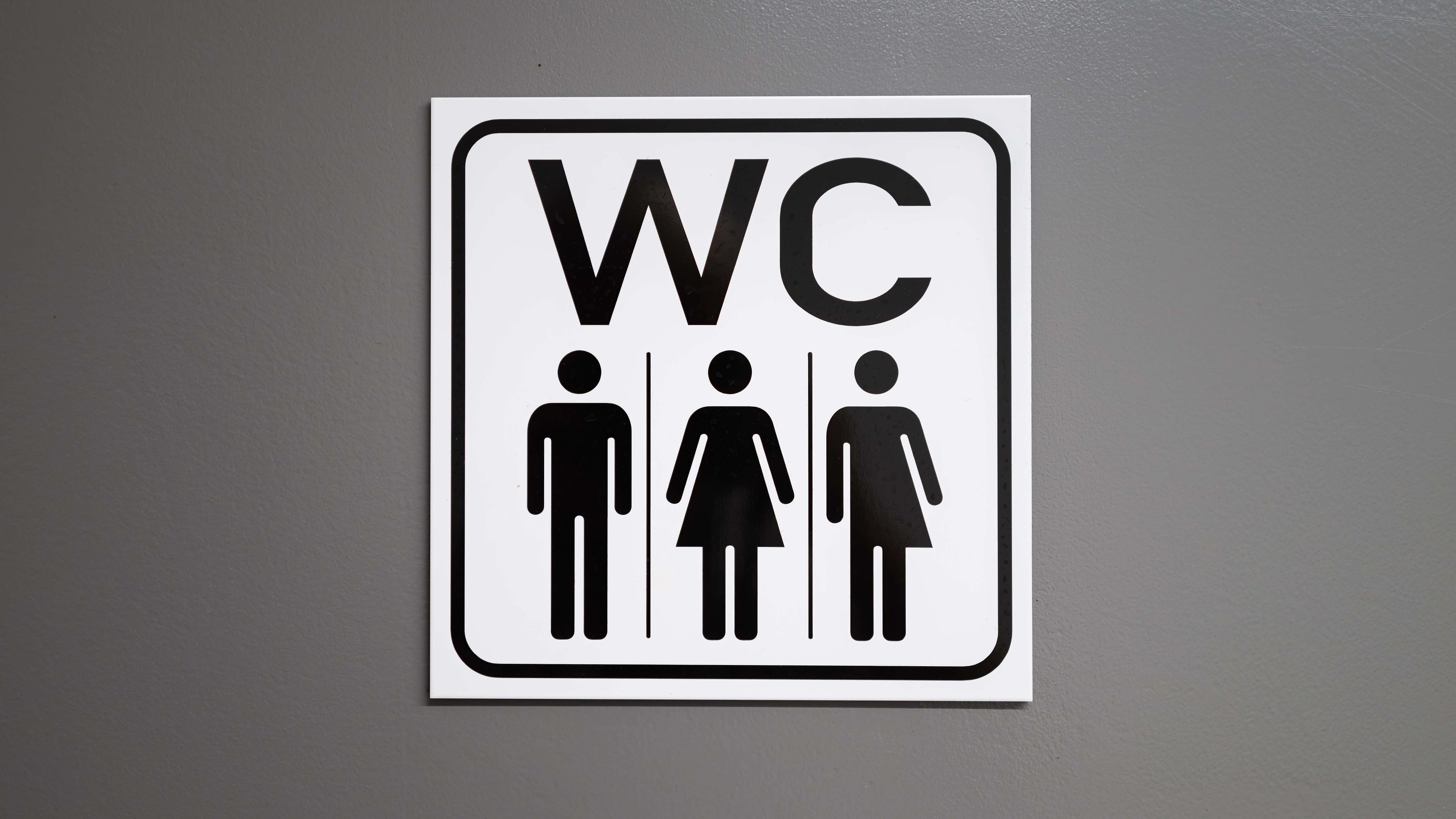 Scrutiny ends on updated single-sex spaces toilet guidance