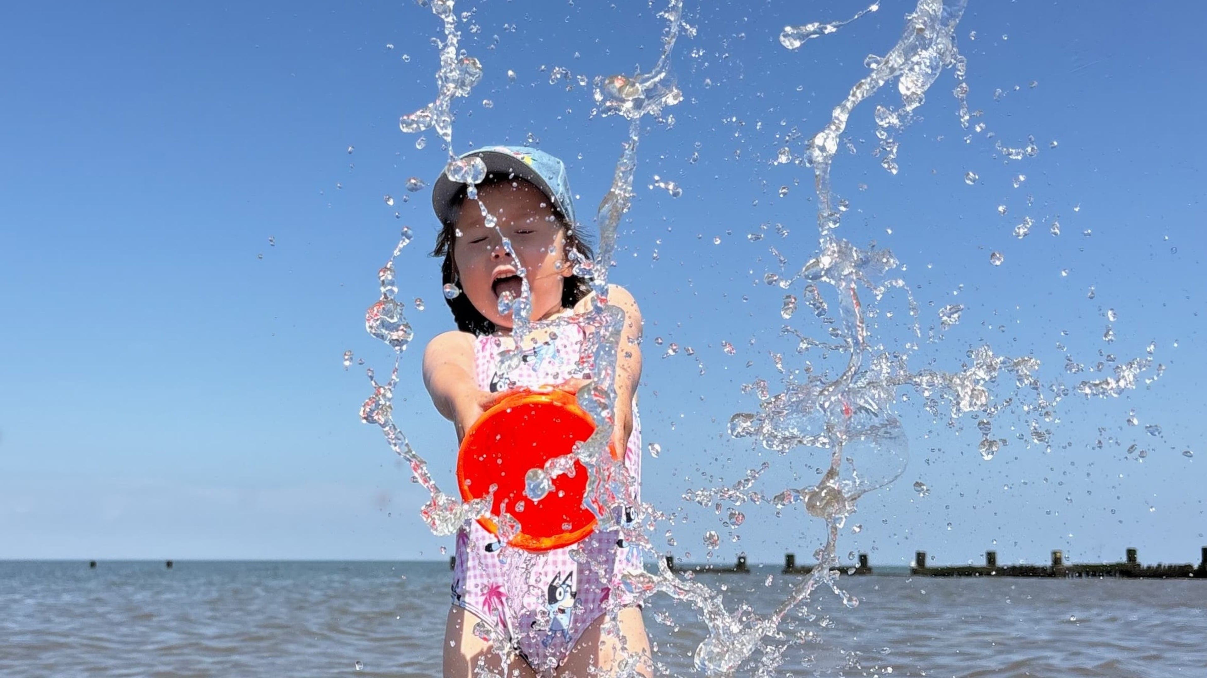UK heatwave threshold likely reached over weekend before Met Office warning