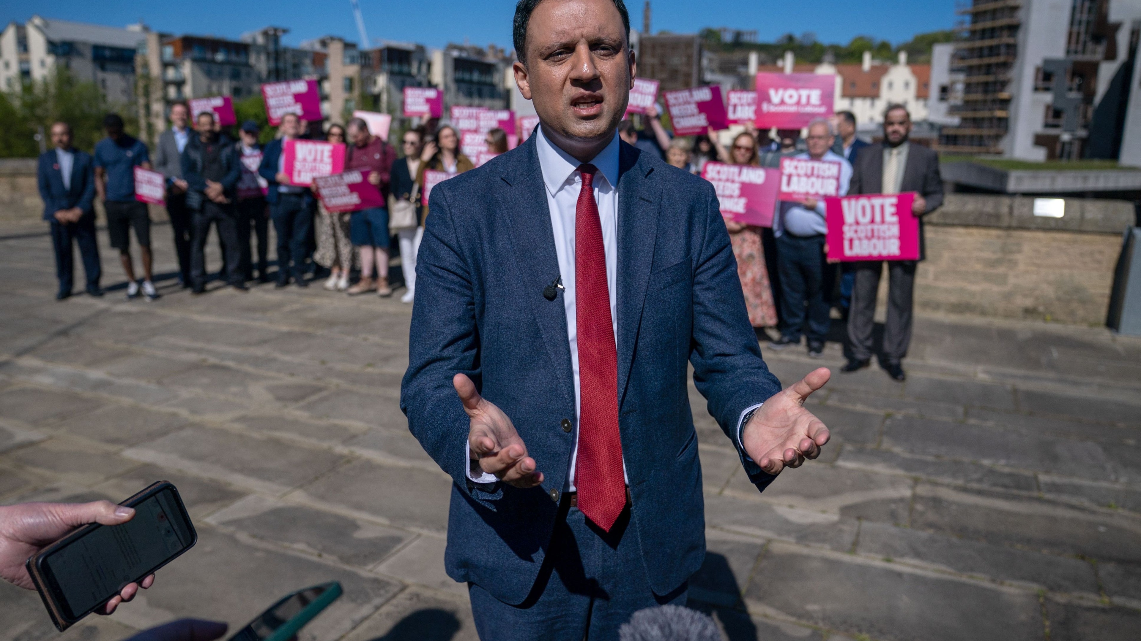 Anas Sarwar urges Scottish voters to back Labour to help “save the NHS”