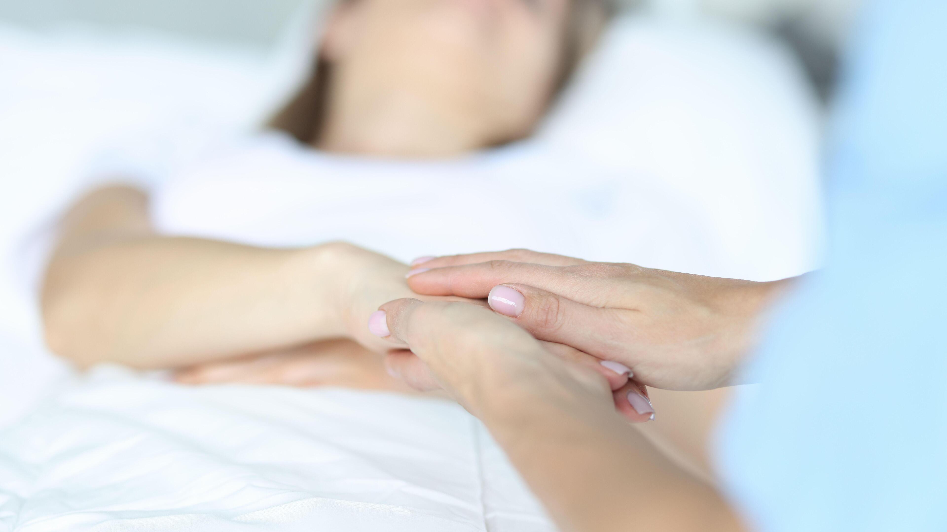 Ten Irish cancer patients paid up to €50k for unauthorised treatments advertised on social media