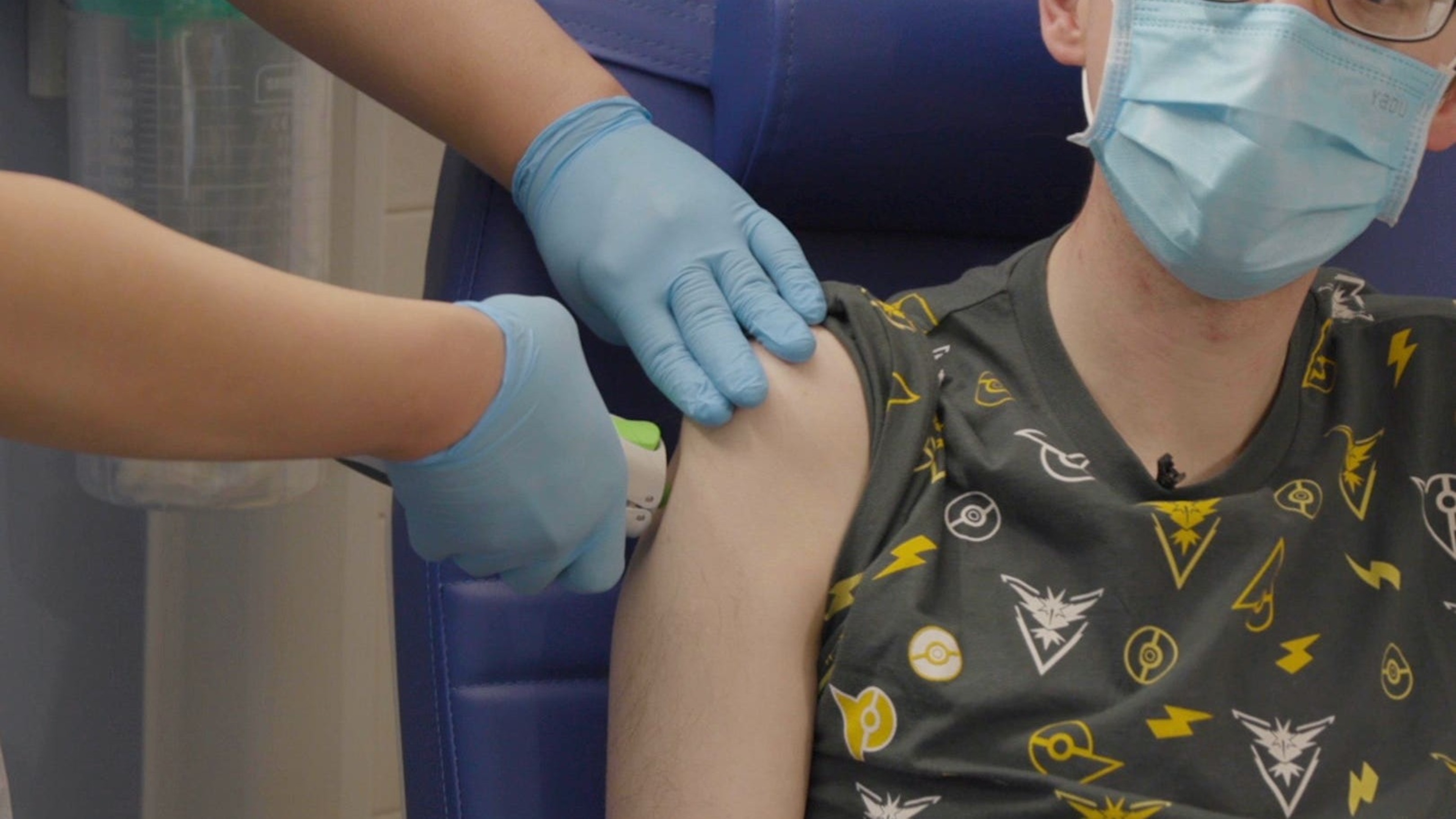 AI-designed vaccine shows early safety results in trial