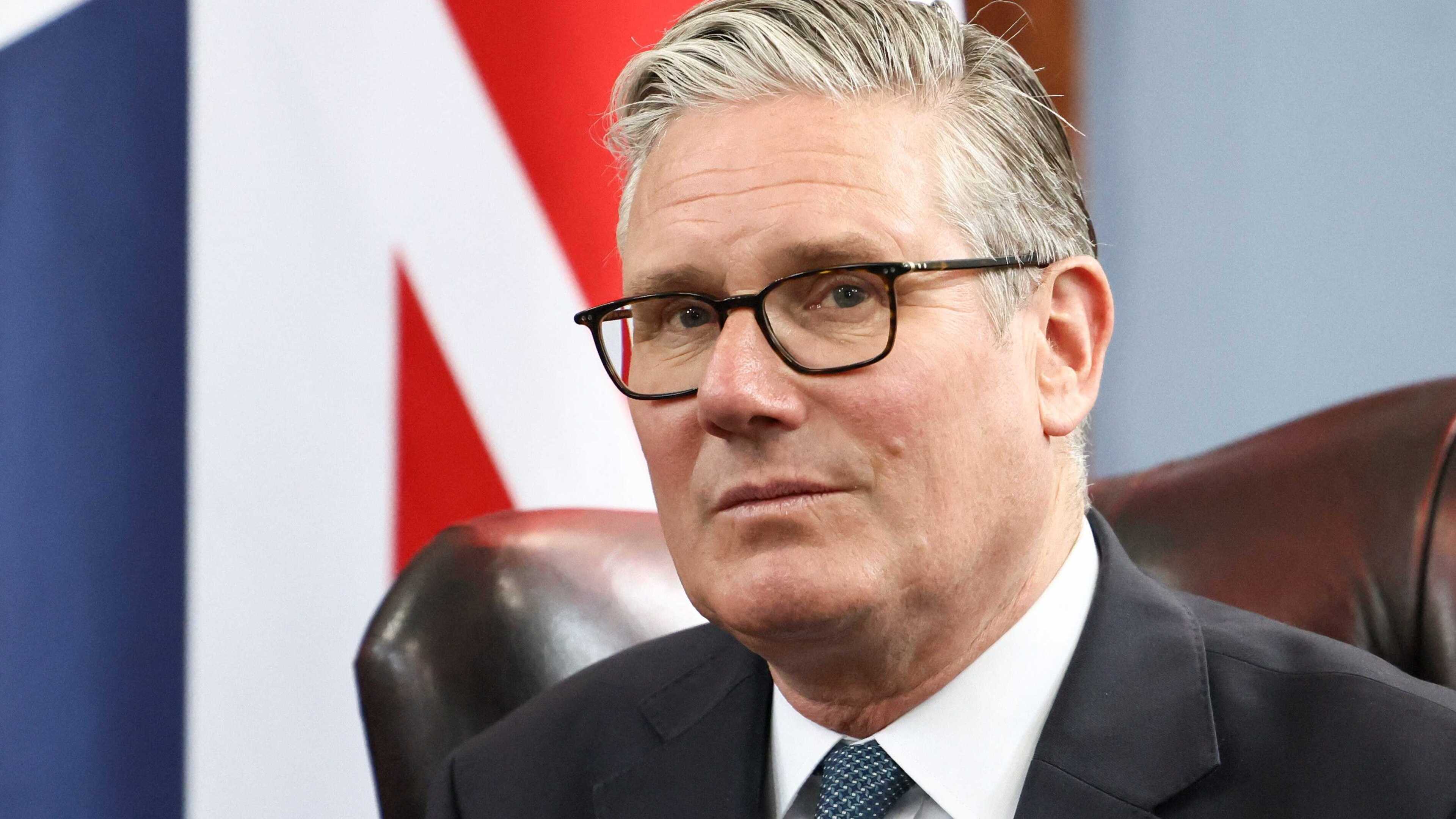 Starmer to chair Cabinet after Mandelson files lay bare splits