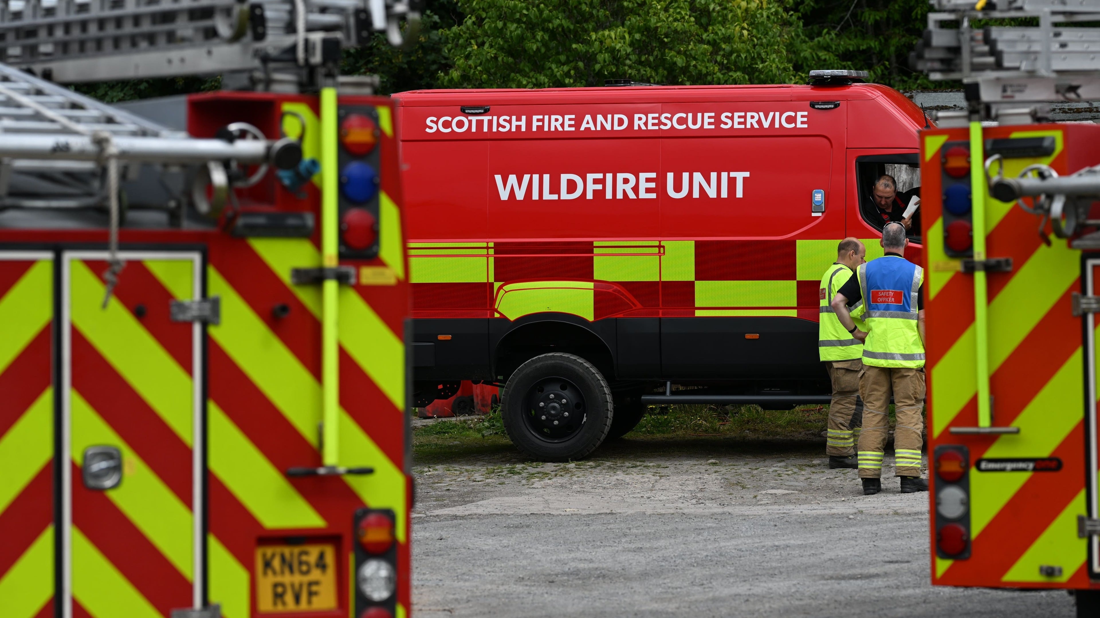 Justice Secretary says emergency services have necessary resources for Cairngorms wildfires