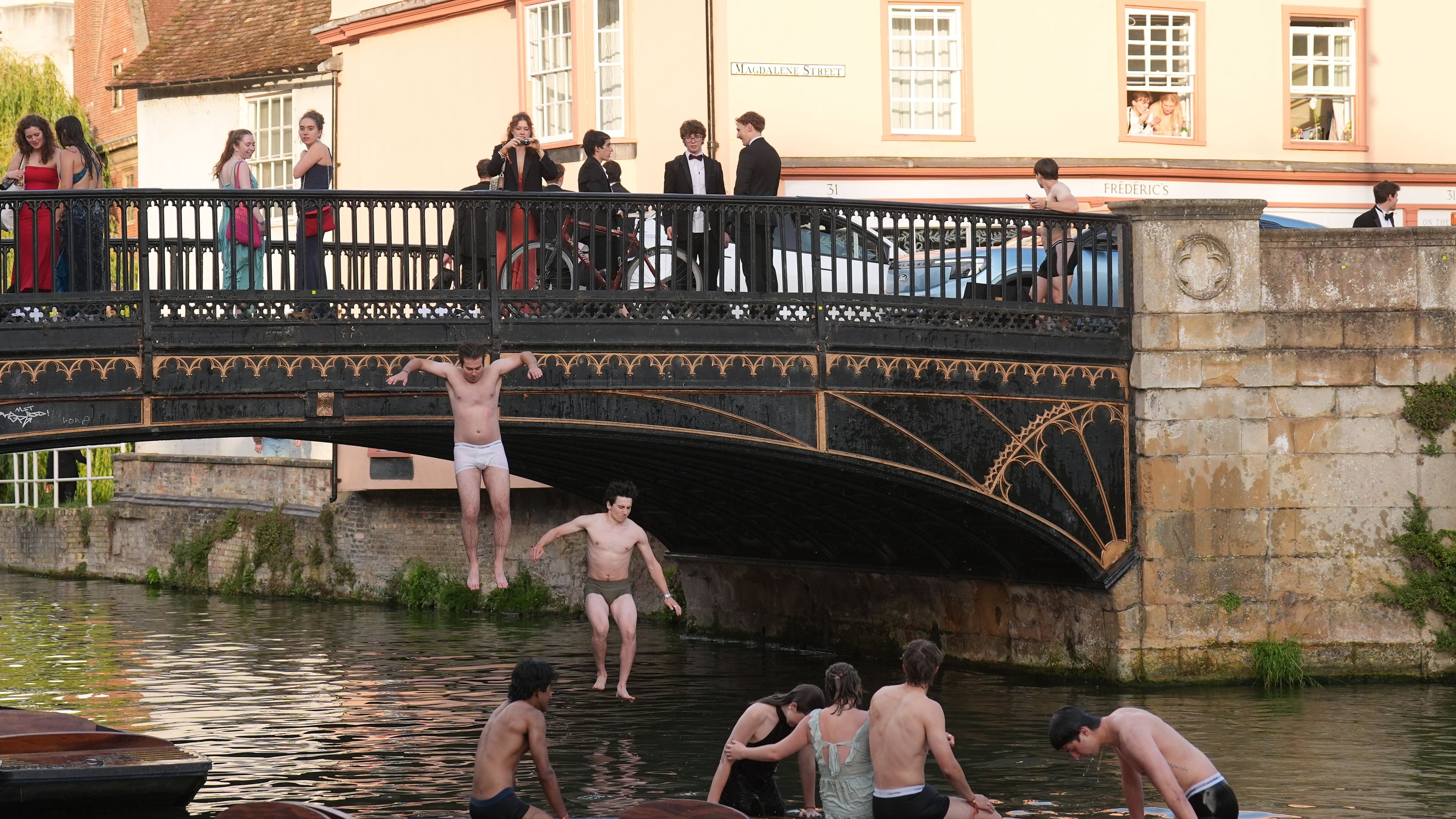 Cambridge students jump from bridge into river after Trinity May Ball