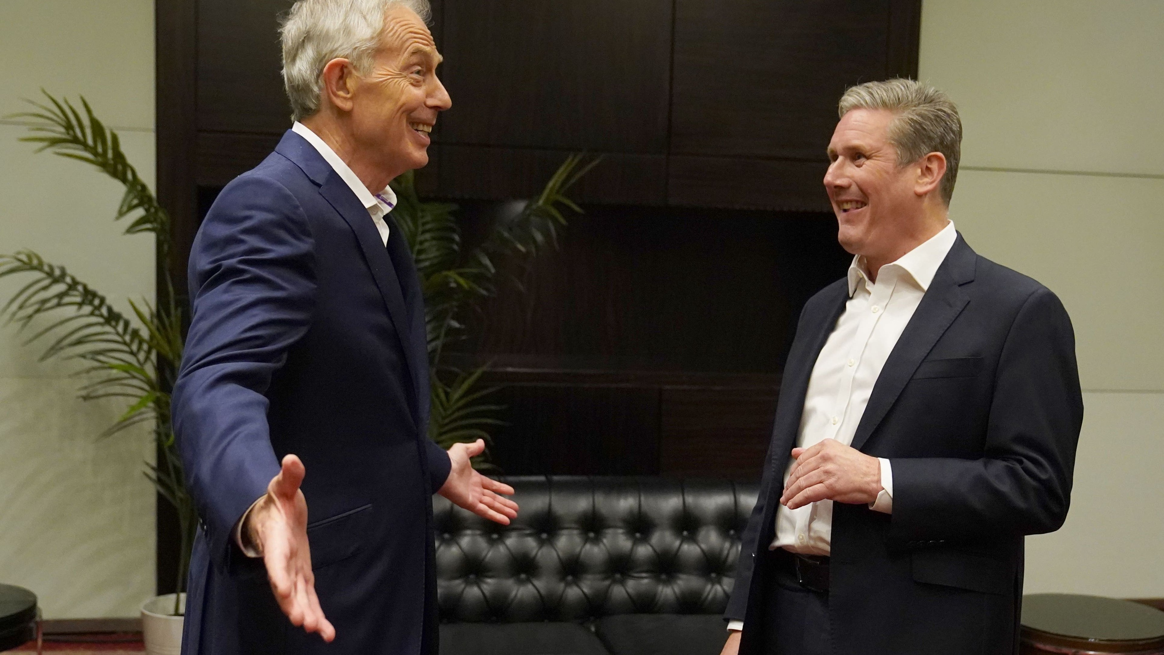 Keir Starmer defends AI and energy policies after Tony Blair essay response
