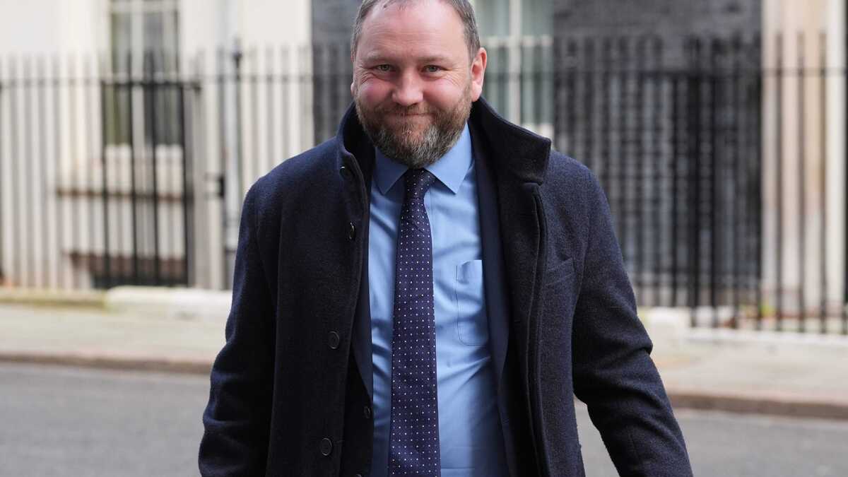 Ian Roon Mp Celtic penalty decision ‘gut-wrenching’, says Hearts supporting MP Ian ...