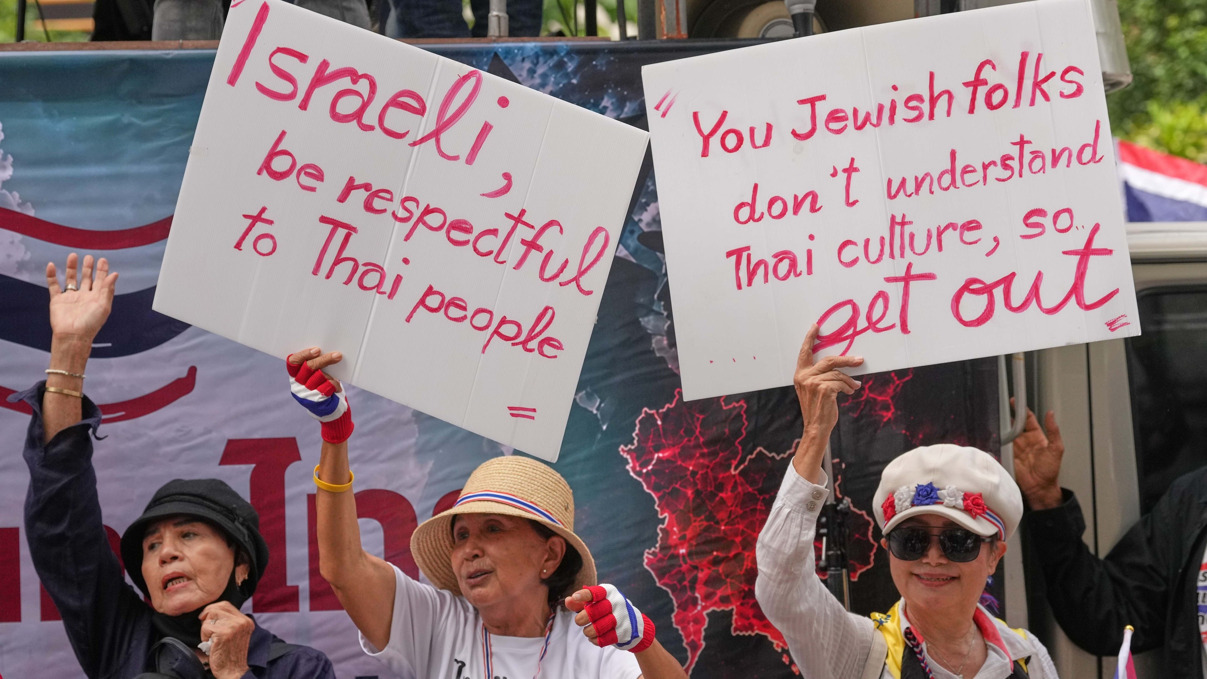 Hundreds rally outside Israel’s embassy in Bangkok demanding foreigners respect Thai laws