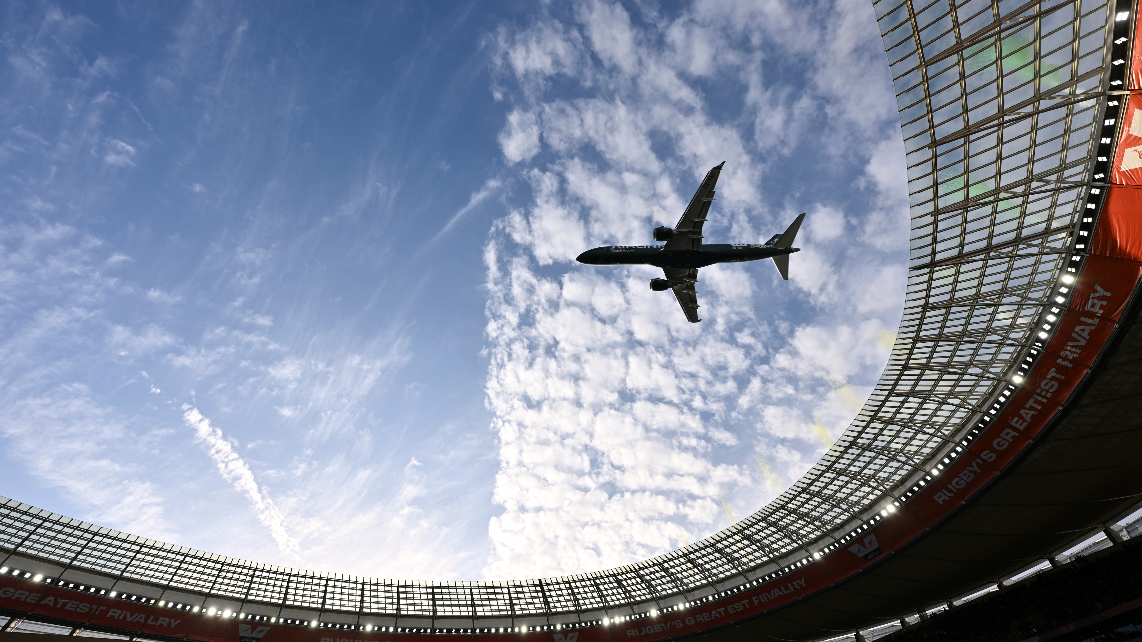 Two Airlink jets fly low over Cape Town Stadium, sparking safety debate