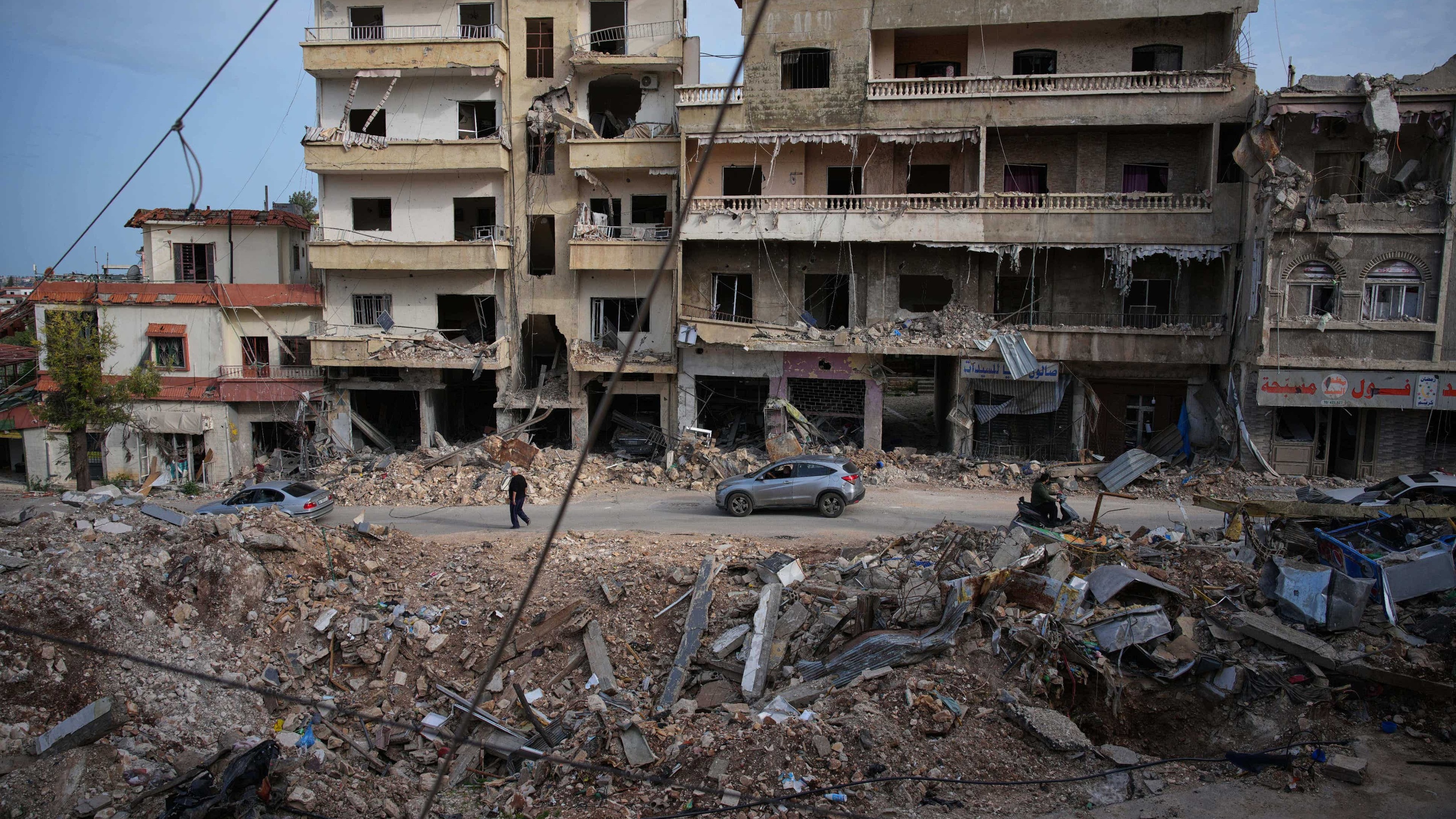 Ten-day ceasefire in Lebanon holding through first night