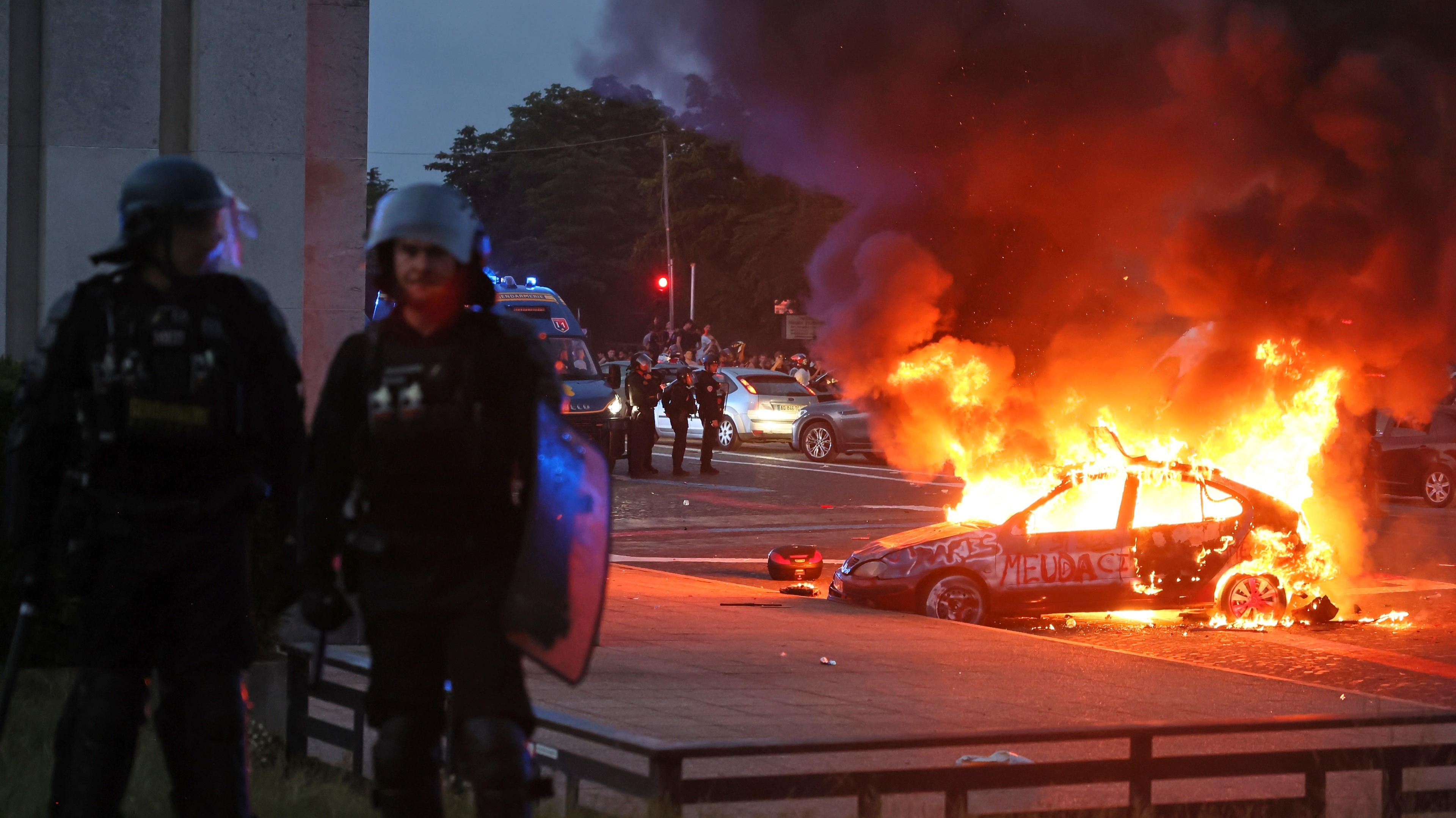 Paris police detain 45 after violence during Champions League title celebrations