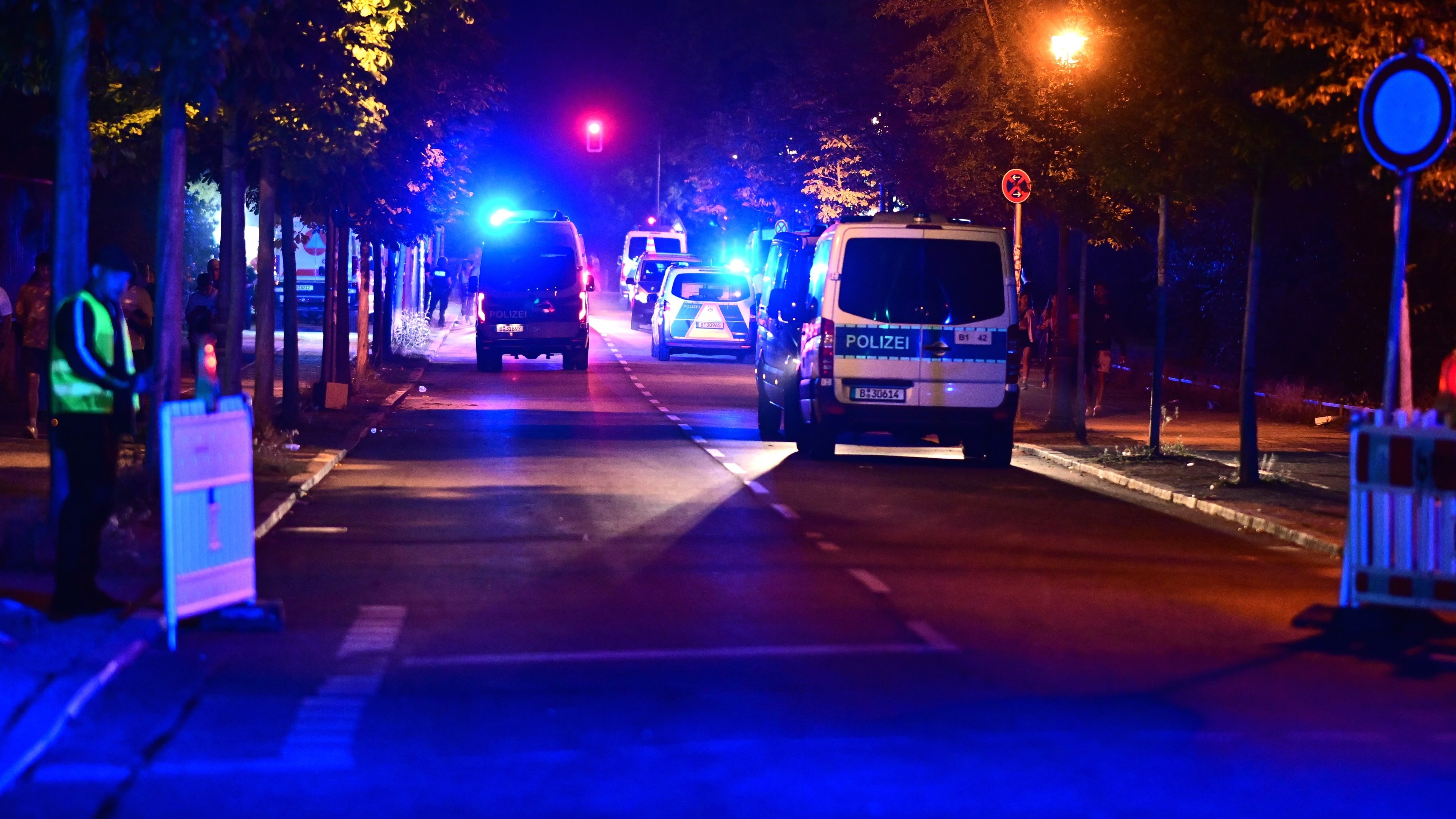 One dead and several injured at Berlin pride parade after car drives into crowd