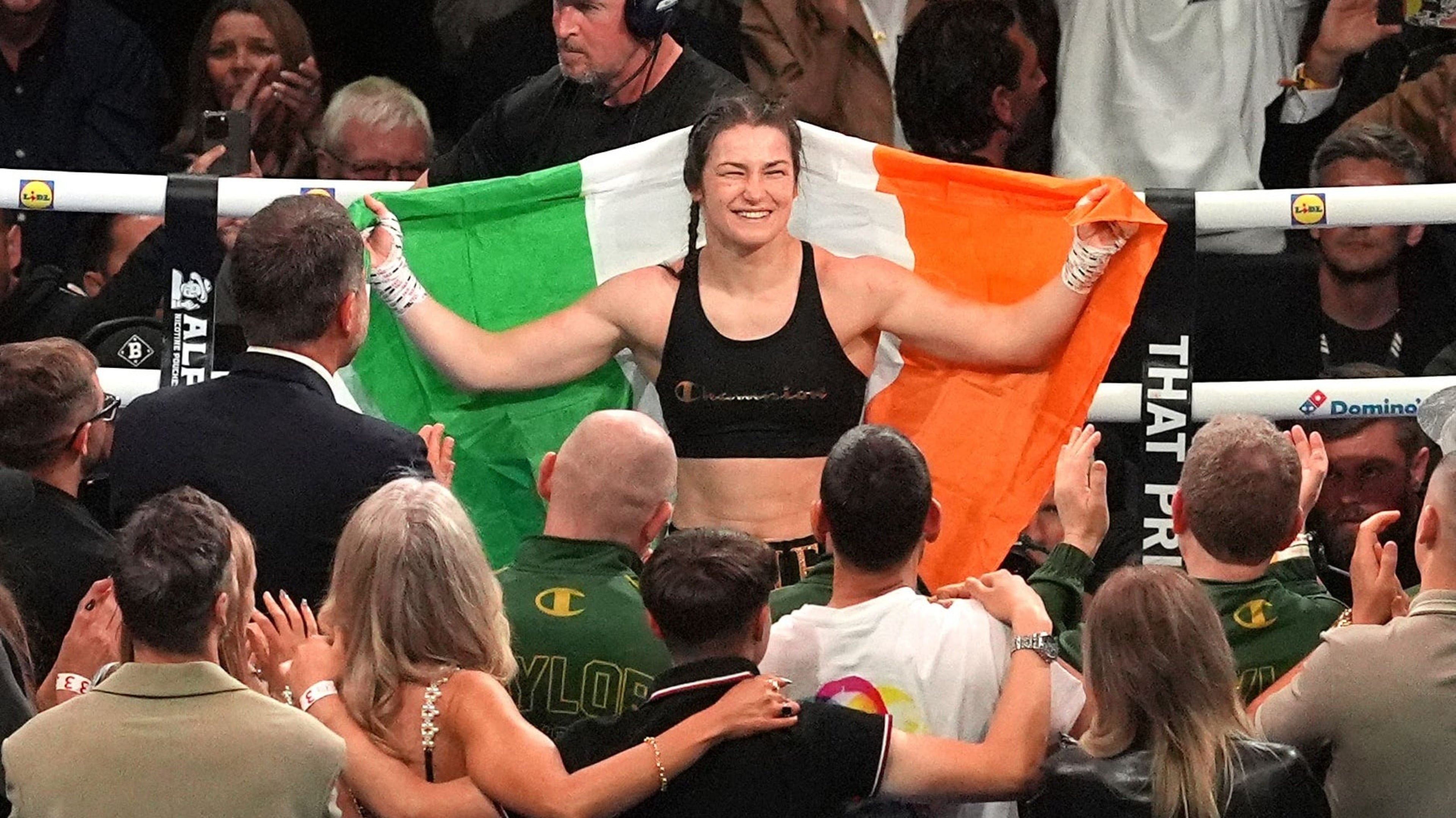 Katie Taylor ends career with unanimous points win over Flora Pili