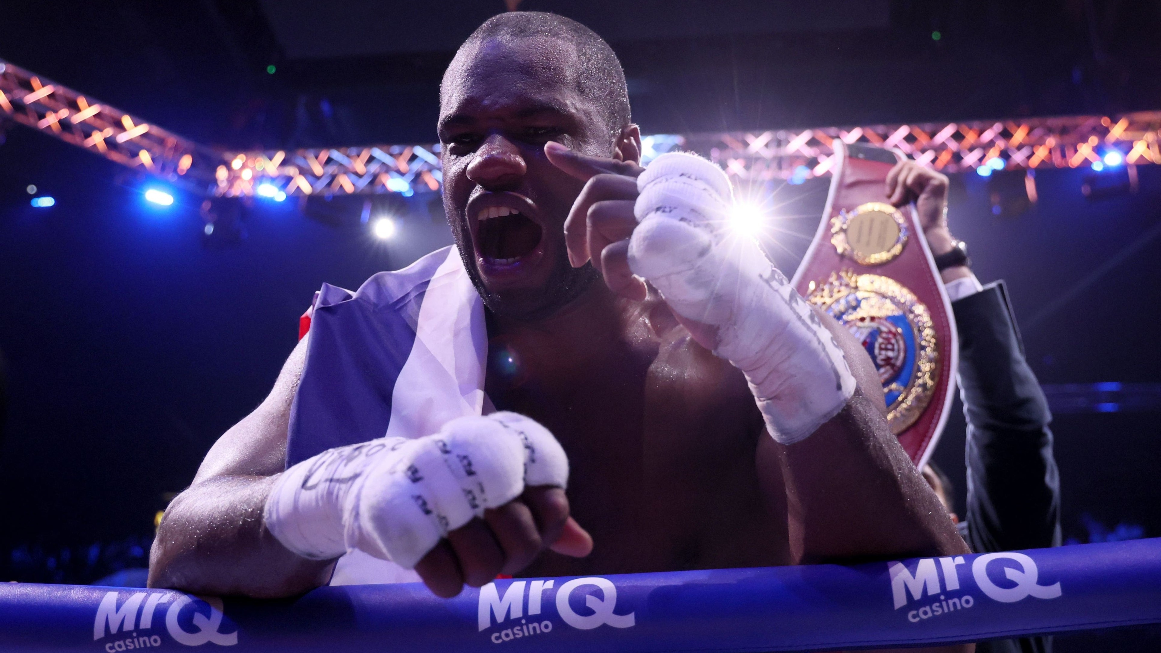 Daniel Dubois shows ‘warrior spirit’ to climb off canvas and claim world title