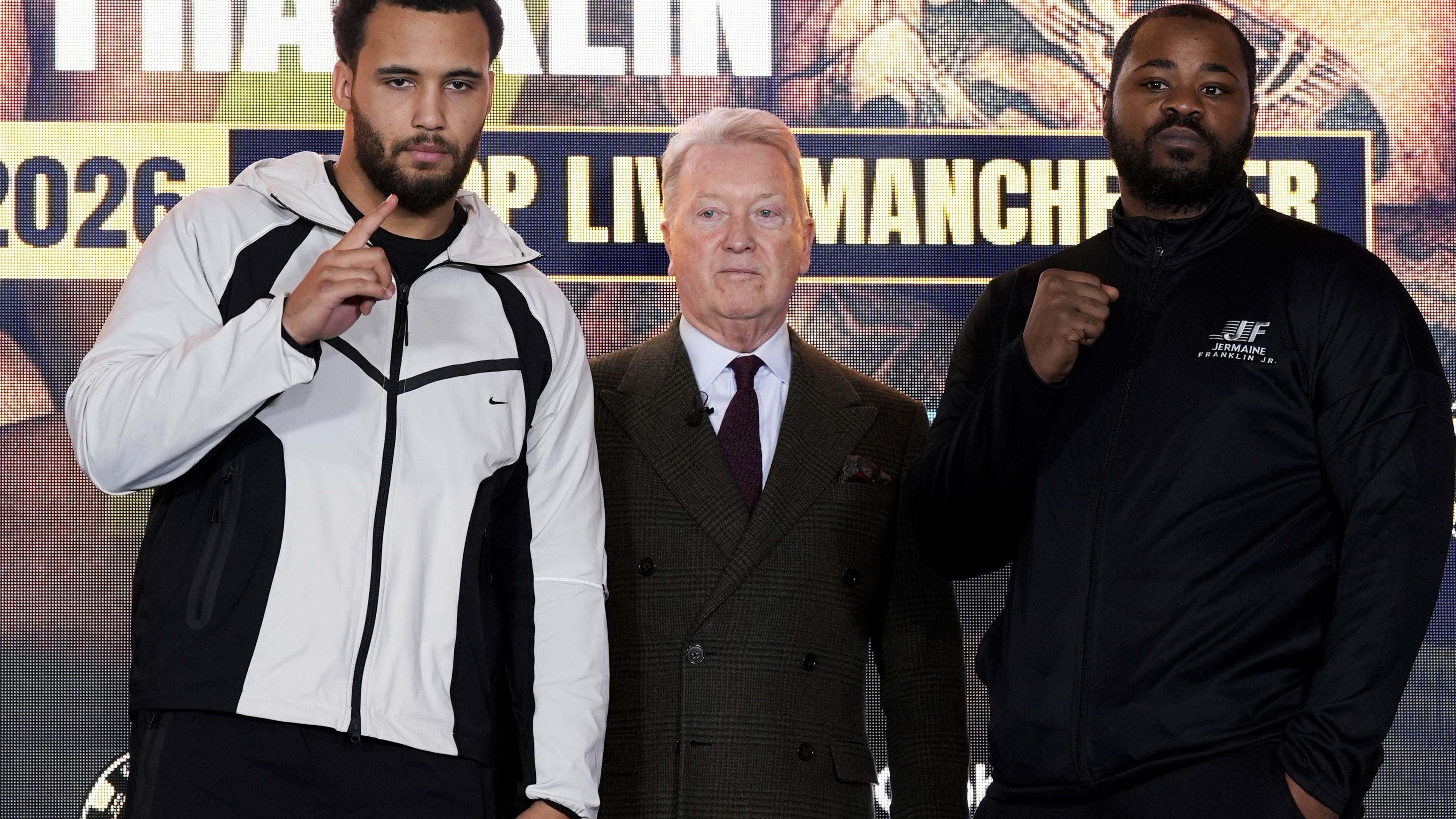 Moses Itauma’s rapid rise prompts praise from promoter Frank Warren
