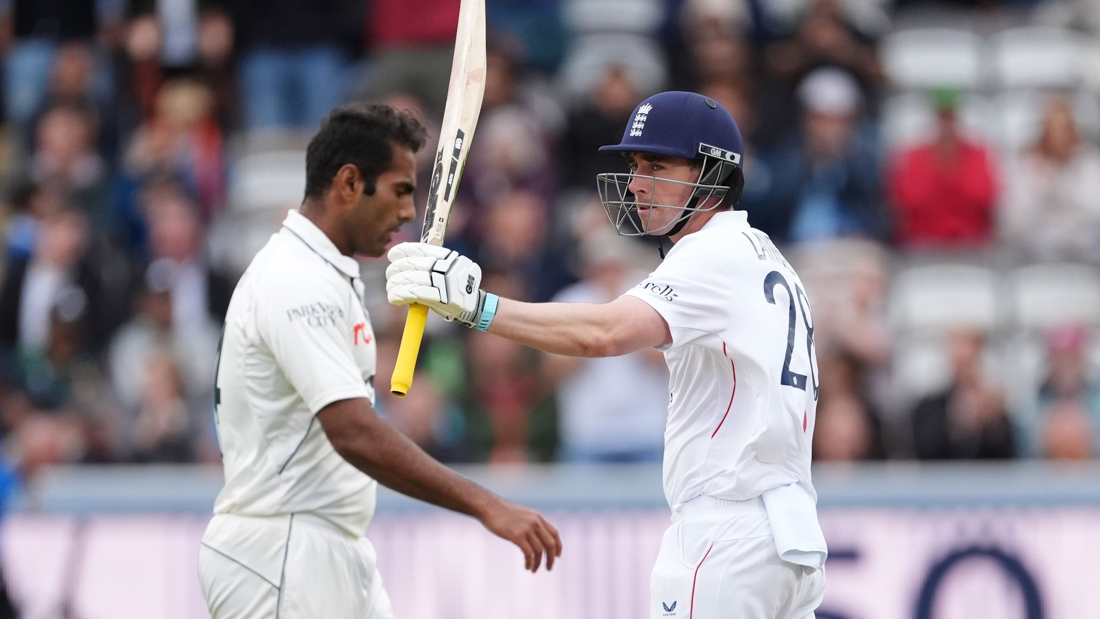 England extend lead over Pakistan after rain disrupts third day at Lord’s