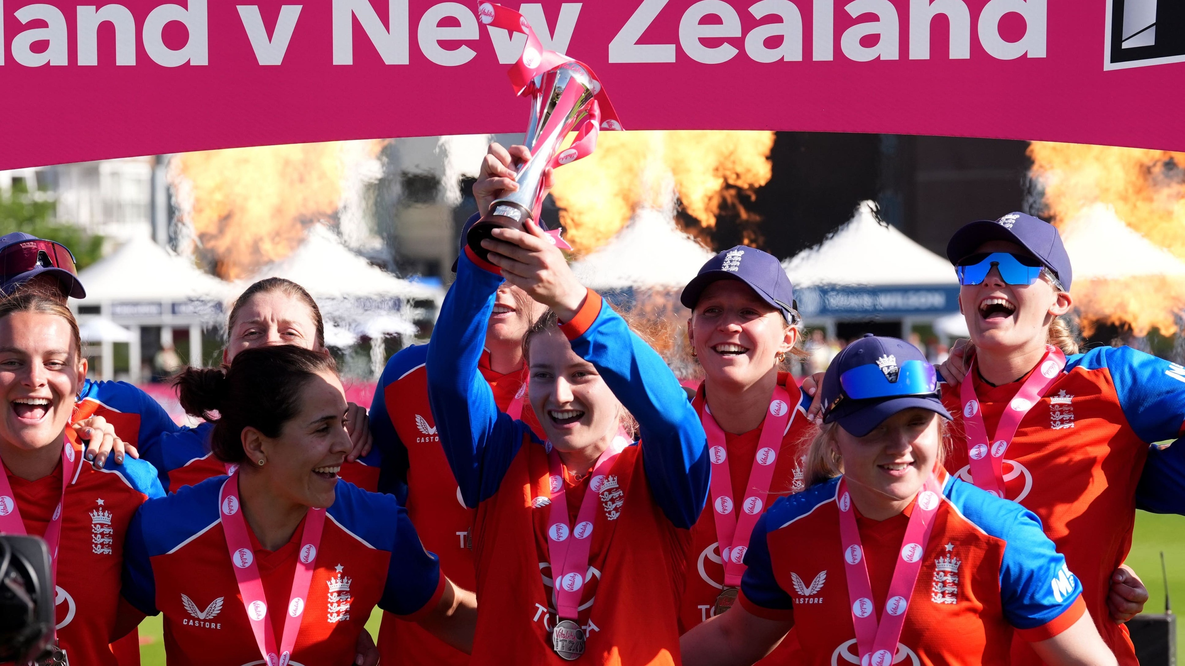 England crush New Zealand in T20 series decider