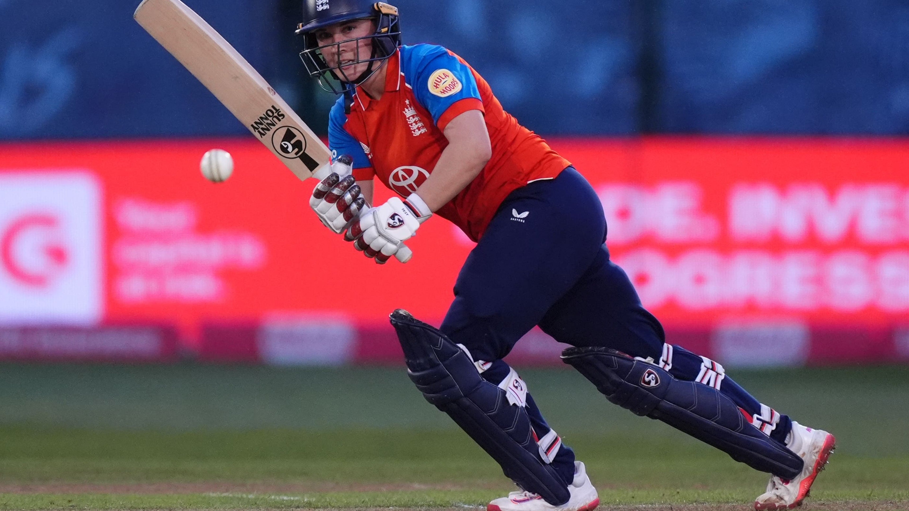 Alice Capsey’s unbeaten 74 helps England beat New Zealand