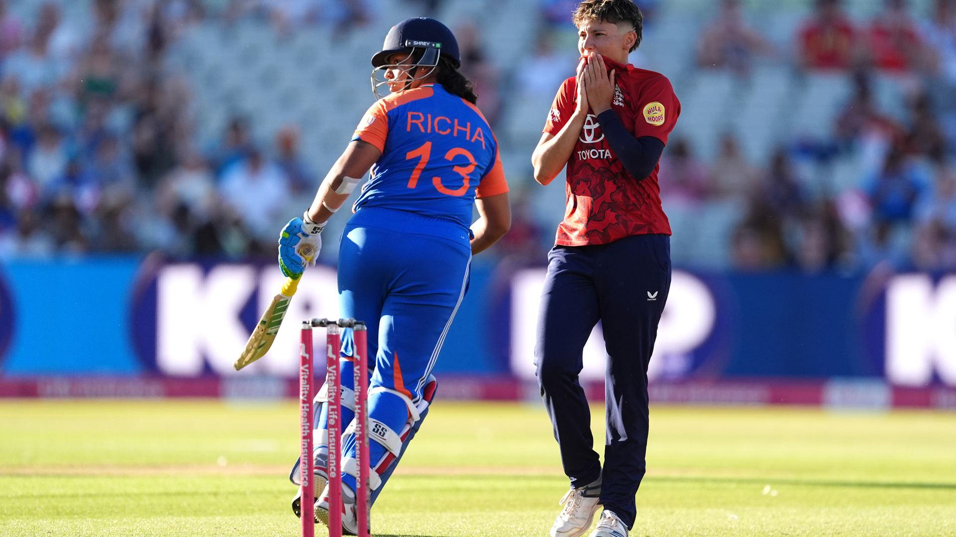 Issy Wong ‘good to go’ for England at T20 World Cup after injury scare ...