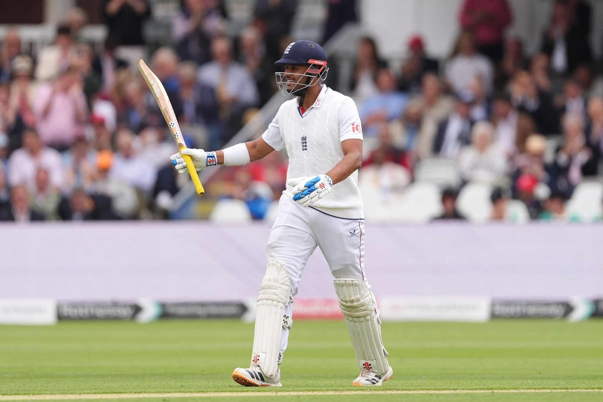 Emilio Gay: England are in the driving seat against New Zealand