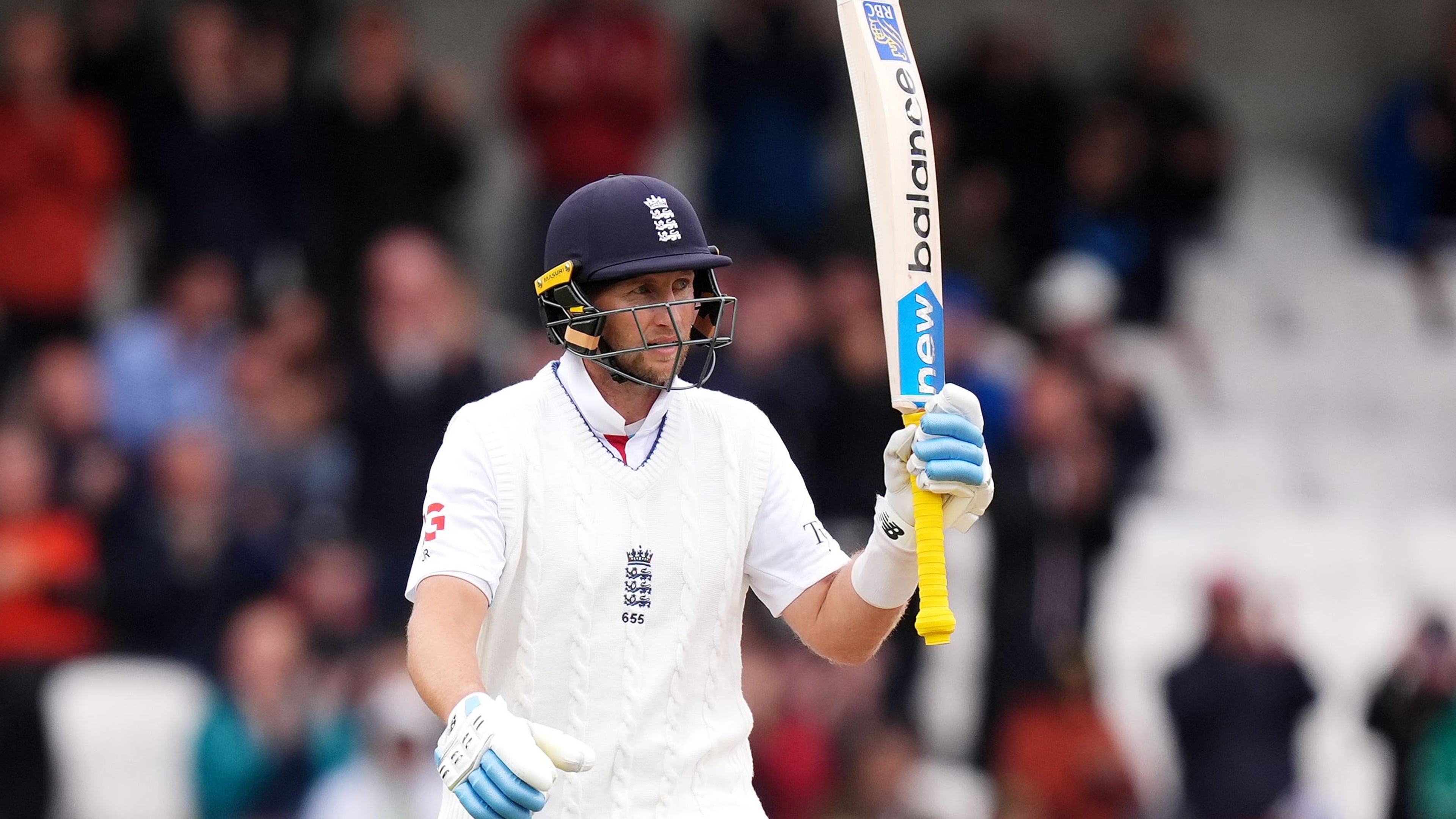 Joe Root returns as England Test captain, leading win over Pakistan at Headingley