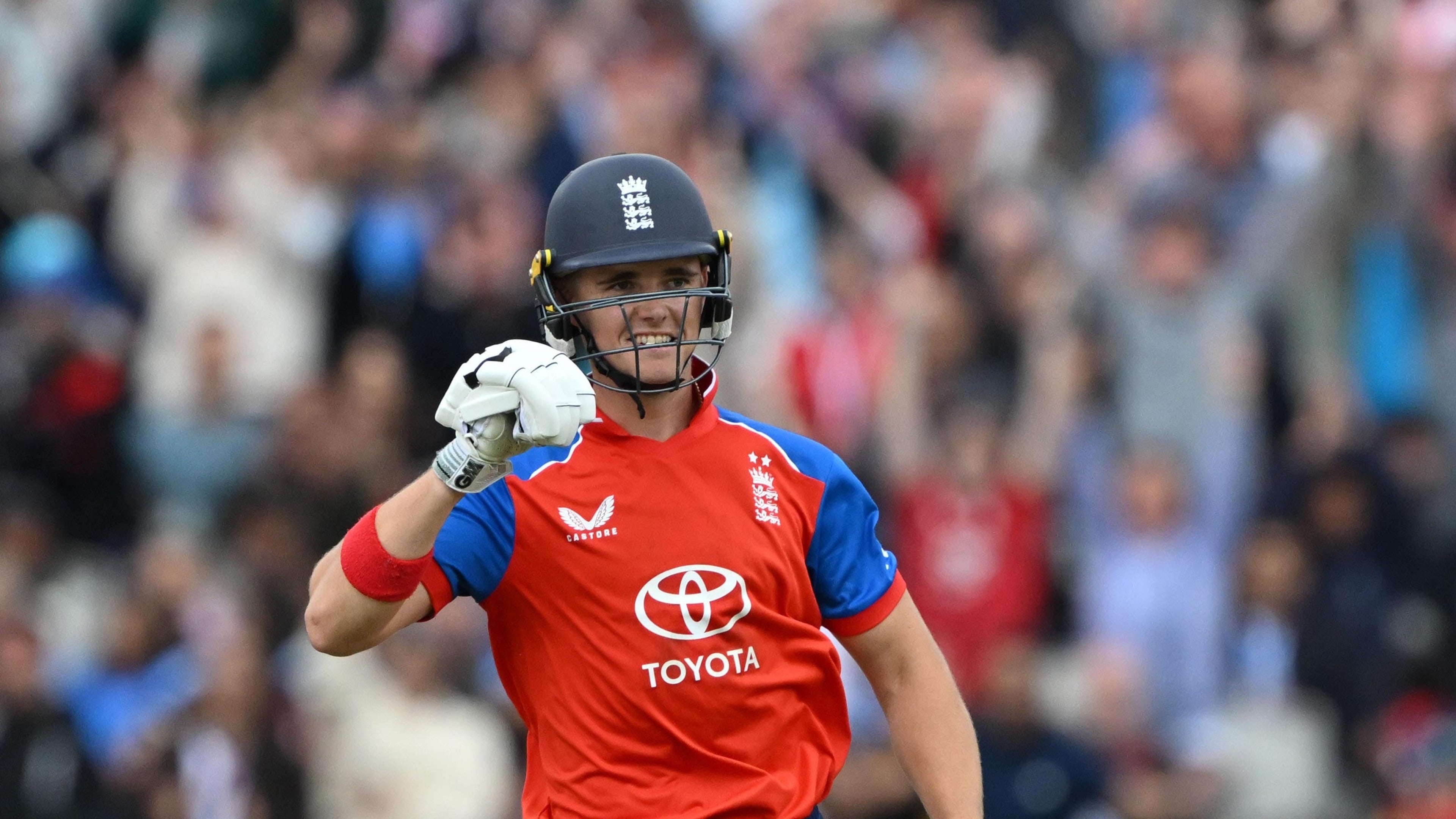 Jacob Bethell backs England with win over India in T20 series opener