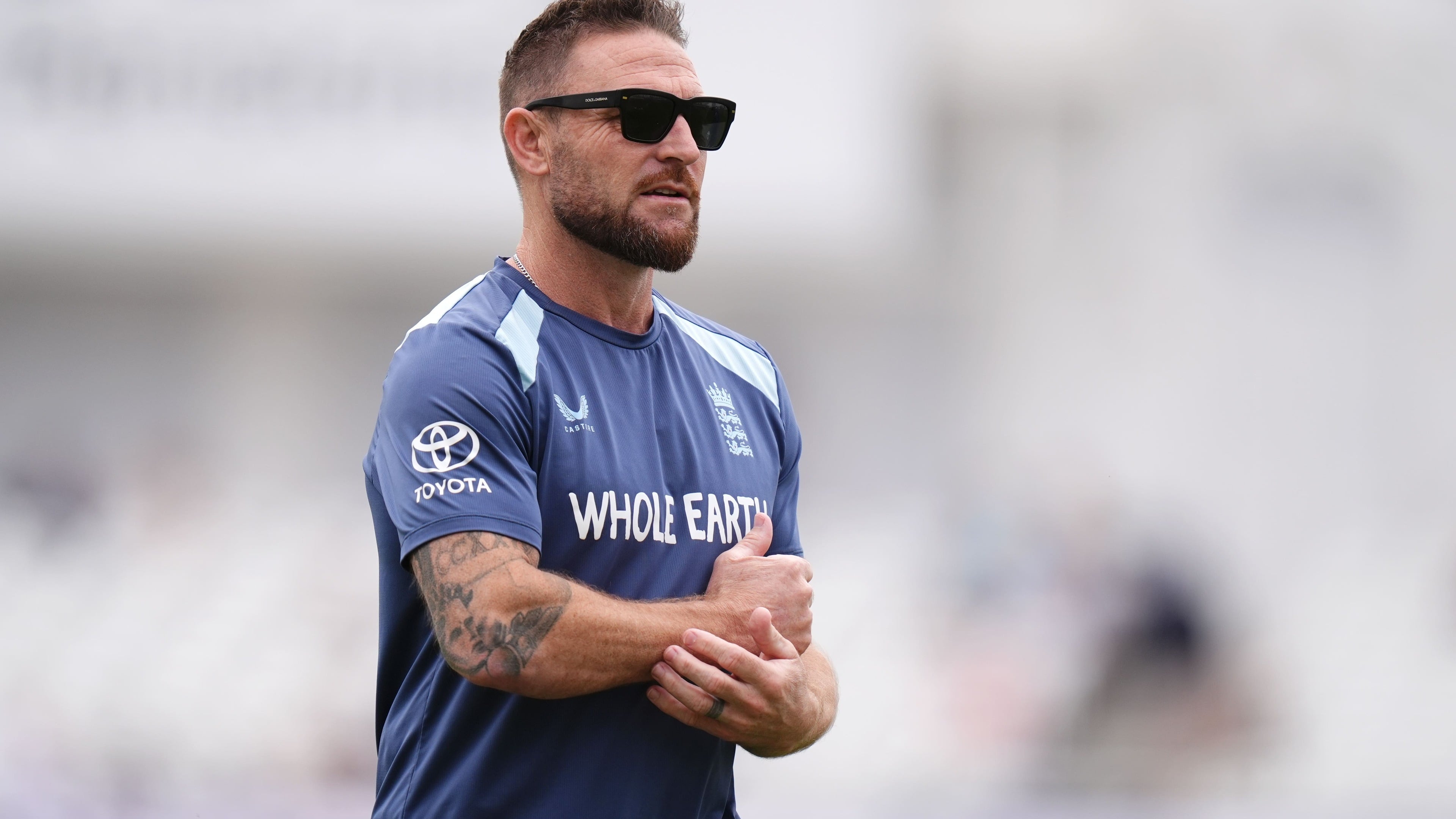 Brendon McCullum apologises as England falls short in Tests