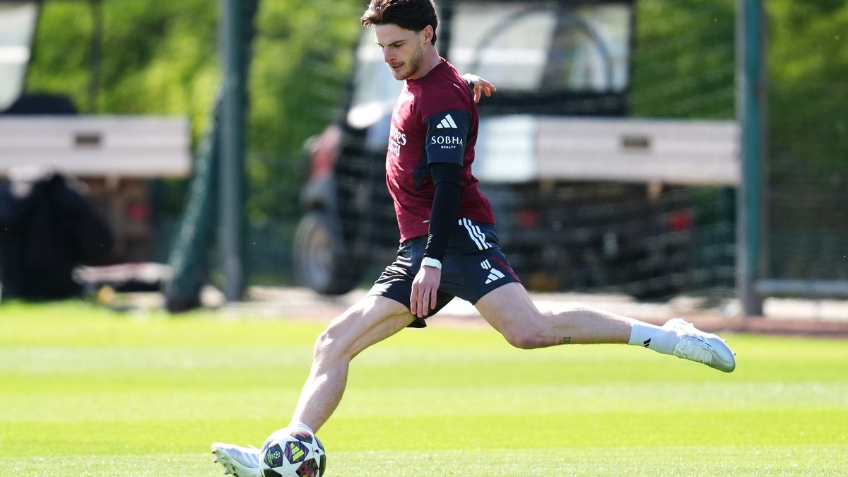 Declan Rice trains with Arsenal team-mates ahead of trip to Sporting ...