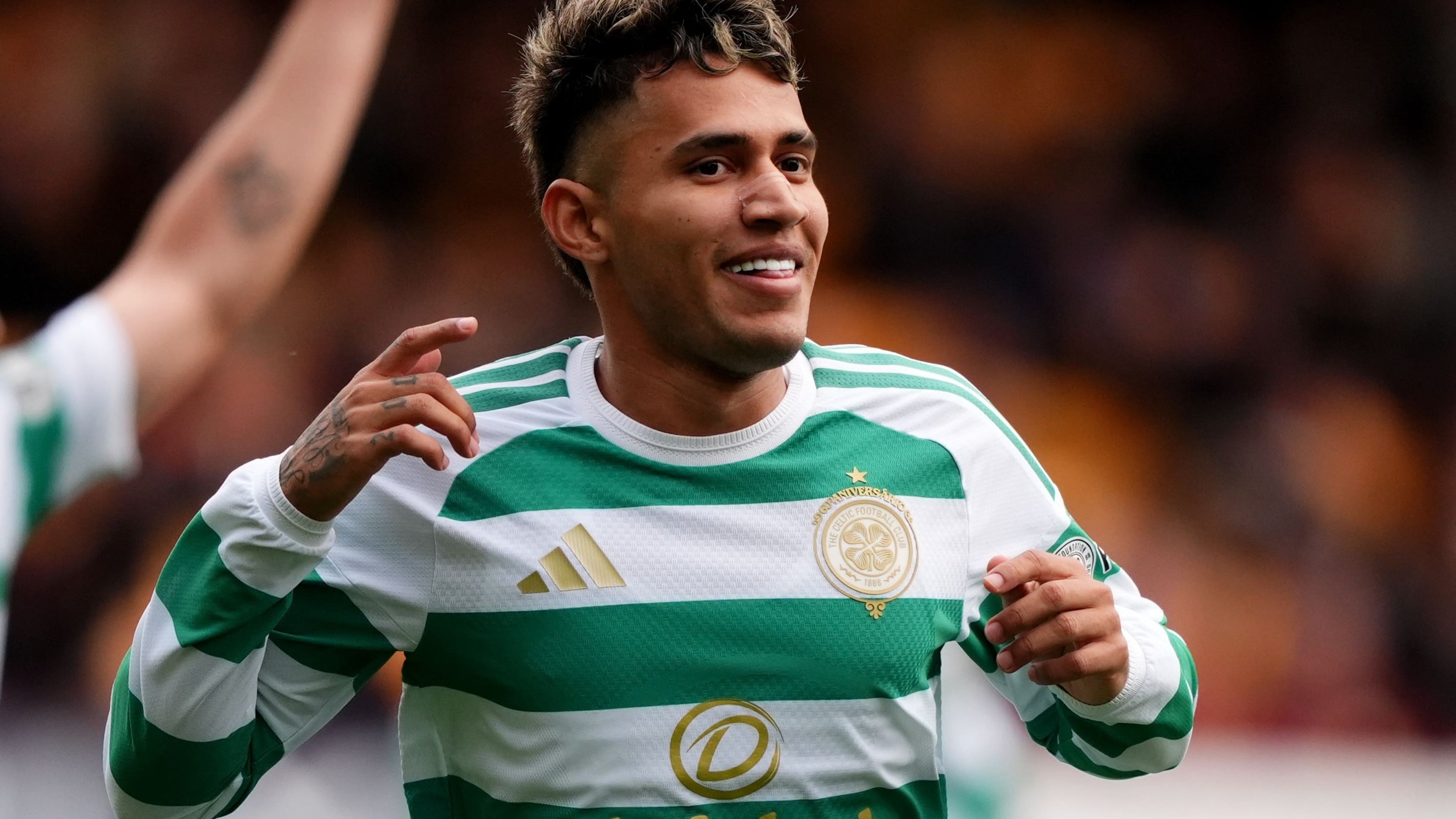 Celtic return to top of SPL after goals from Duran and Nygren at Motherwell end three-game losing run