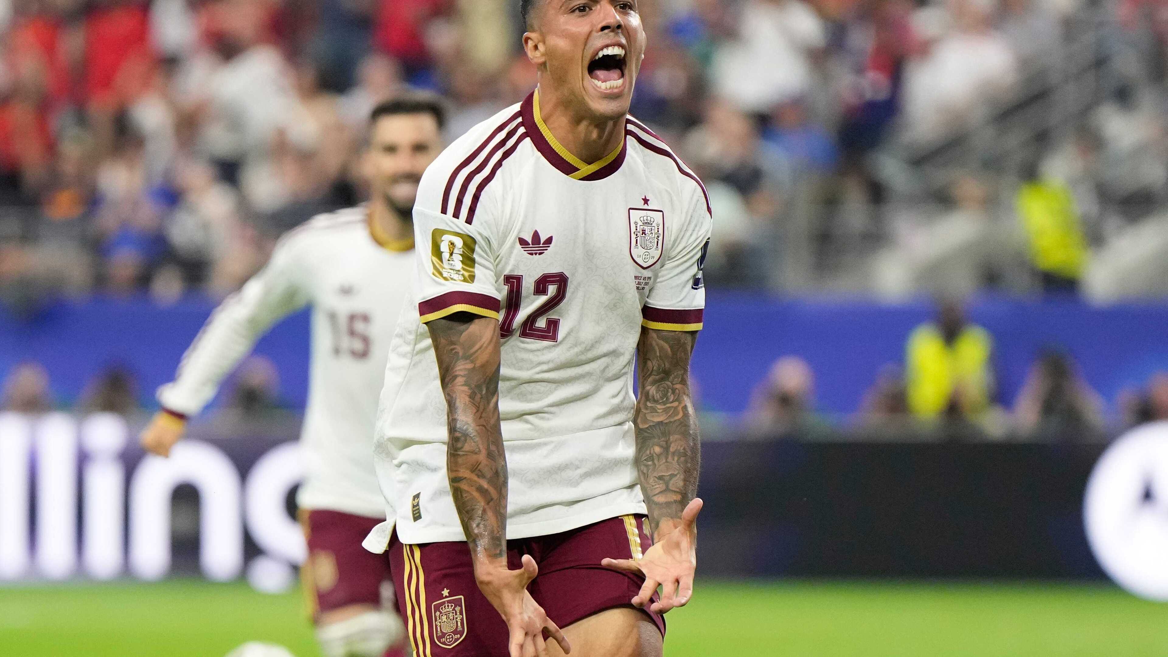 Spain into World Cup final as France fall flat