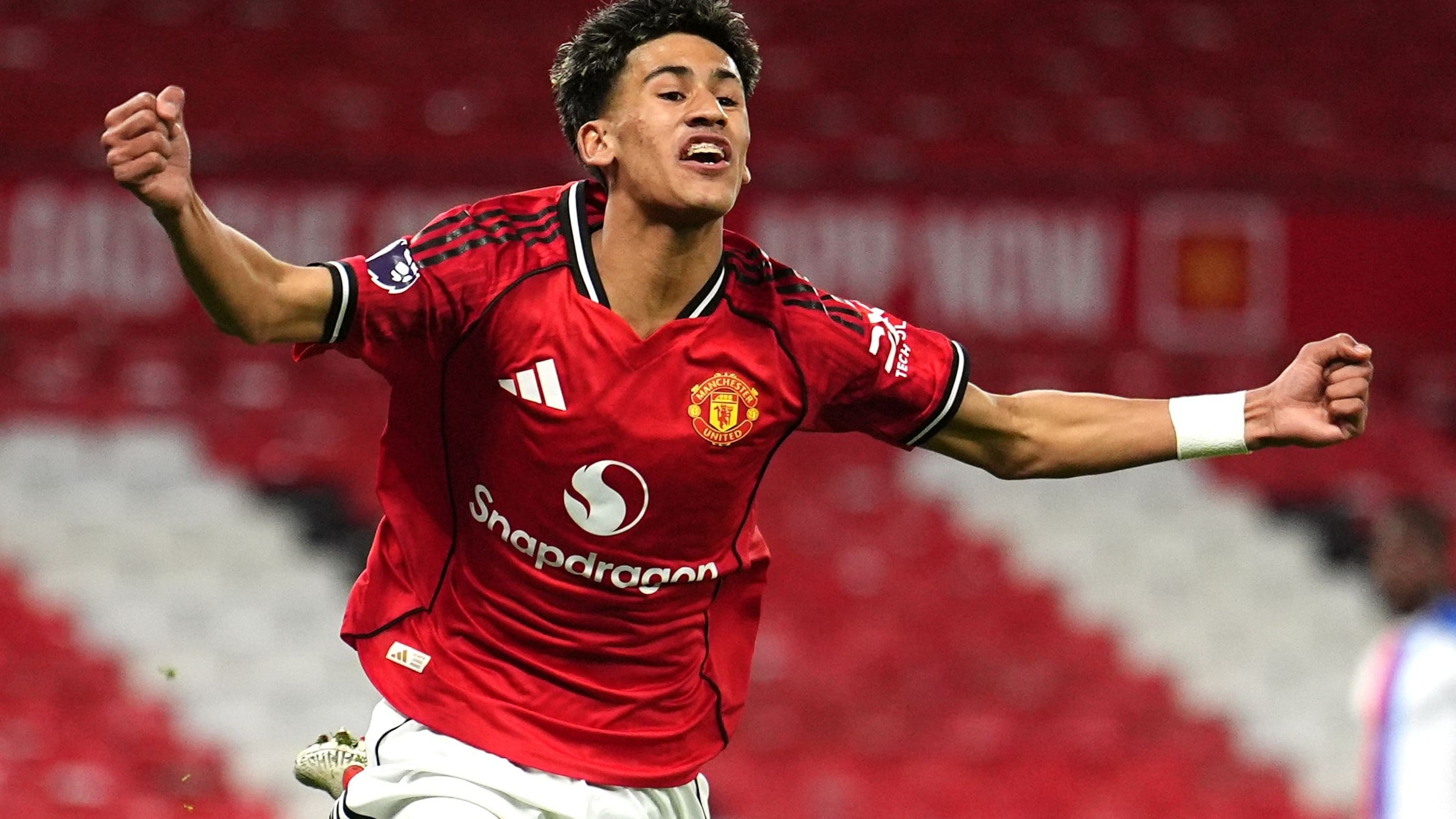 Youth star JJ Gabriel asks to leave Manchester United