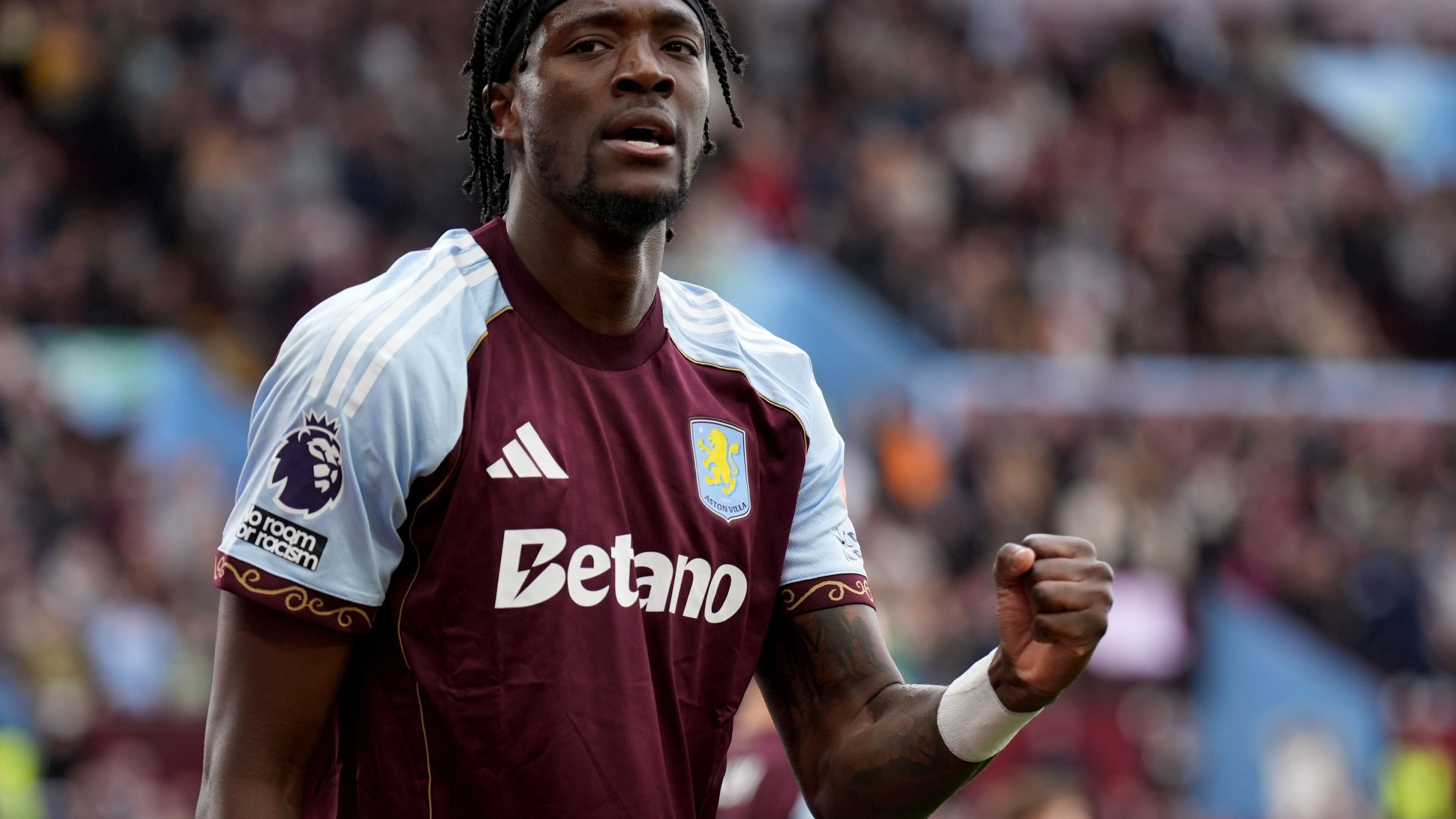 Late strike from Tammy Abraham secures Aston Villa victory over Sunderland
