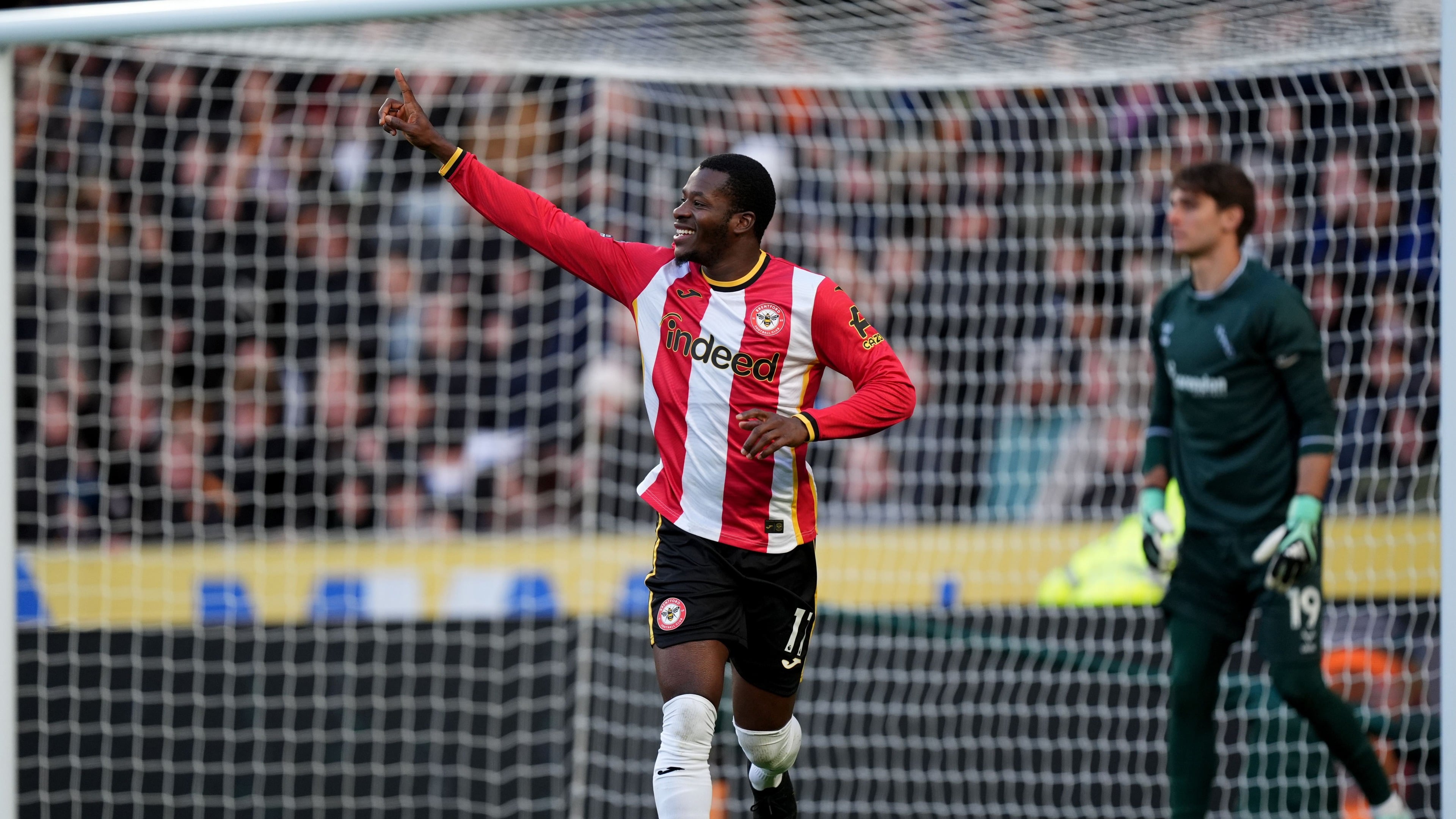 Dango Ouattara strikes seals Hull draw for Brentford