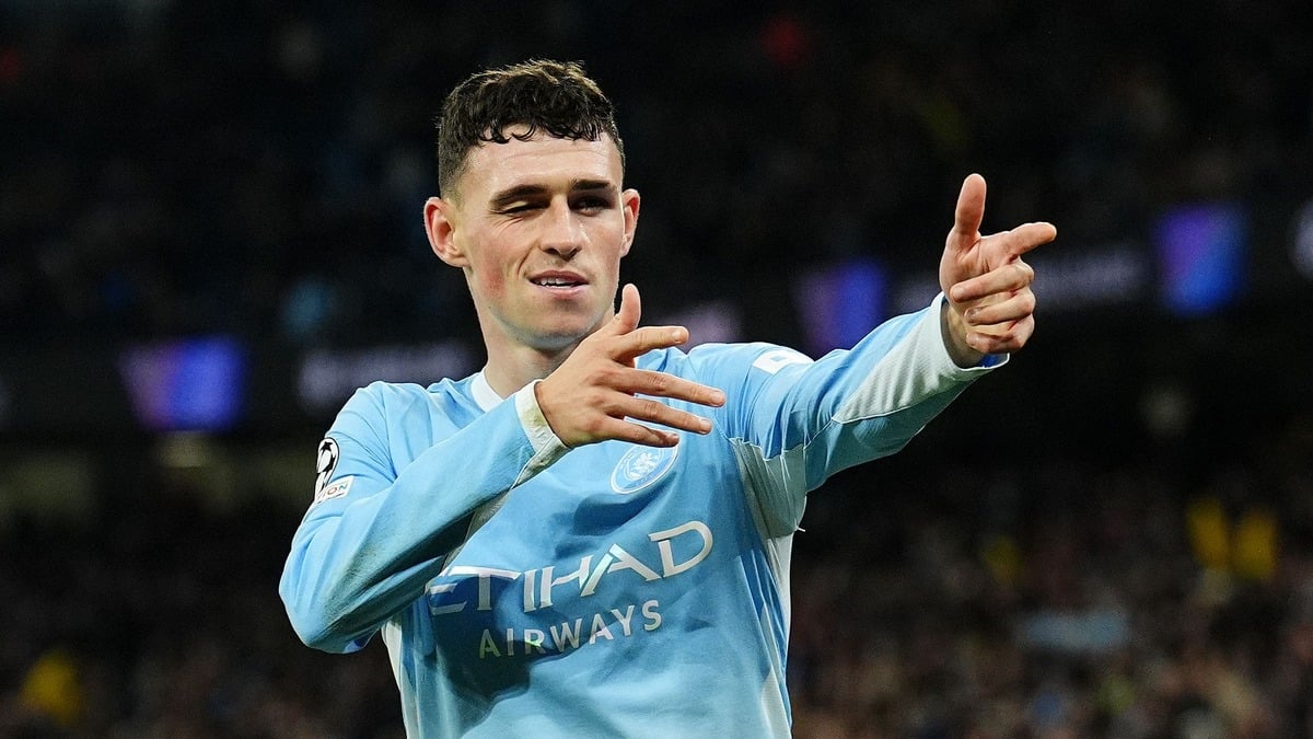 Phil Foden scores hat-trick at home as Manchester City thump AEK Athens