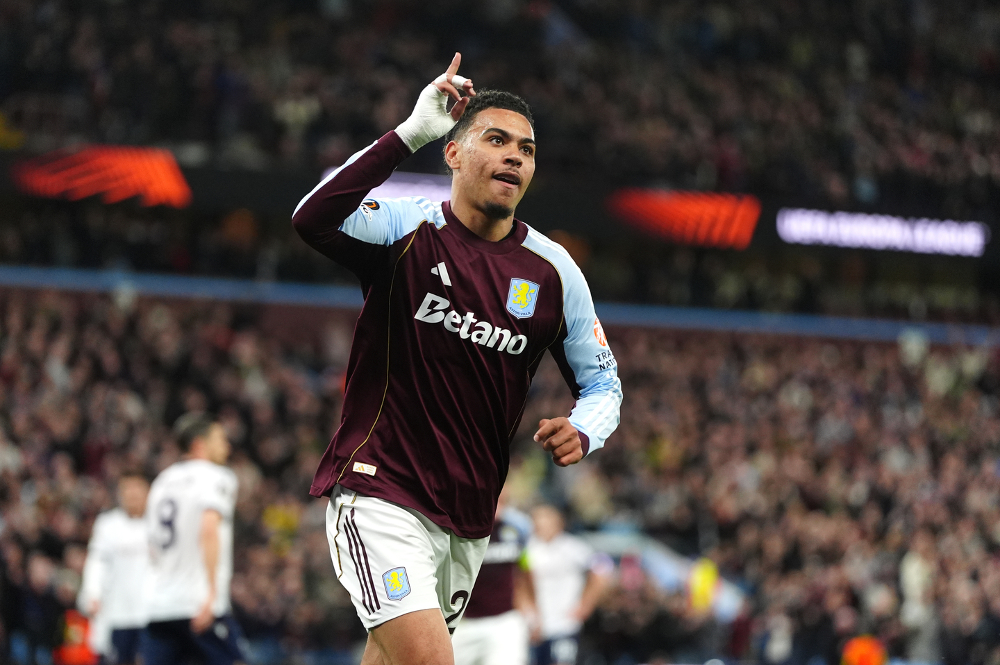 Aston Villa power into Europa League semi-finals with thumping win over  Bologna | Belfast Telegraph