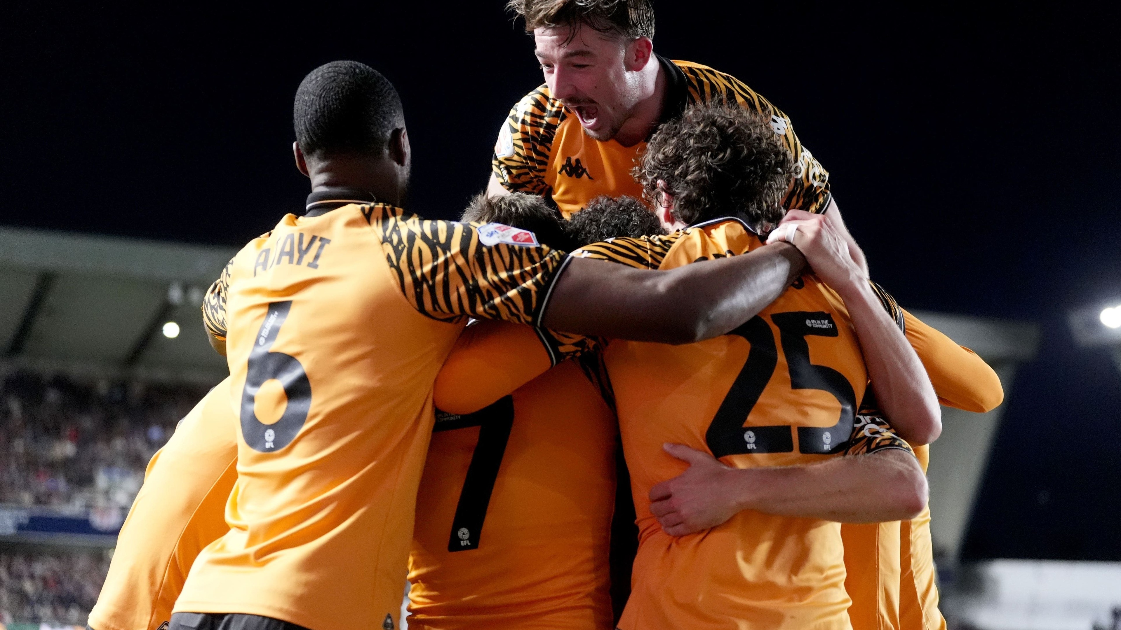 Mohamed Belloumi and Joe Gelhardt send Hull into Championship play-off final