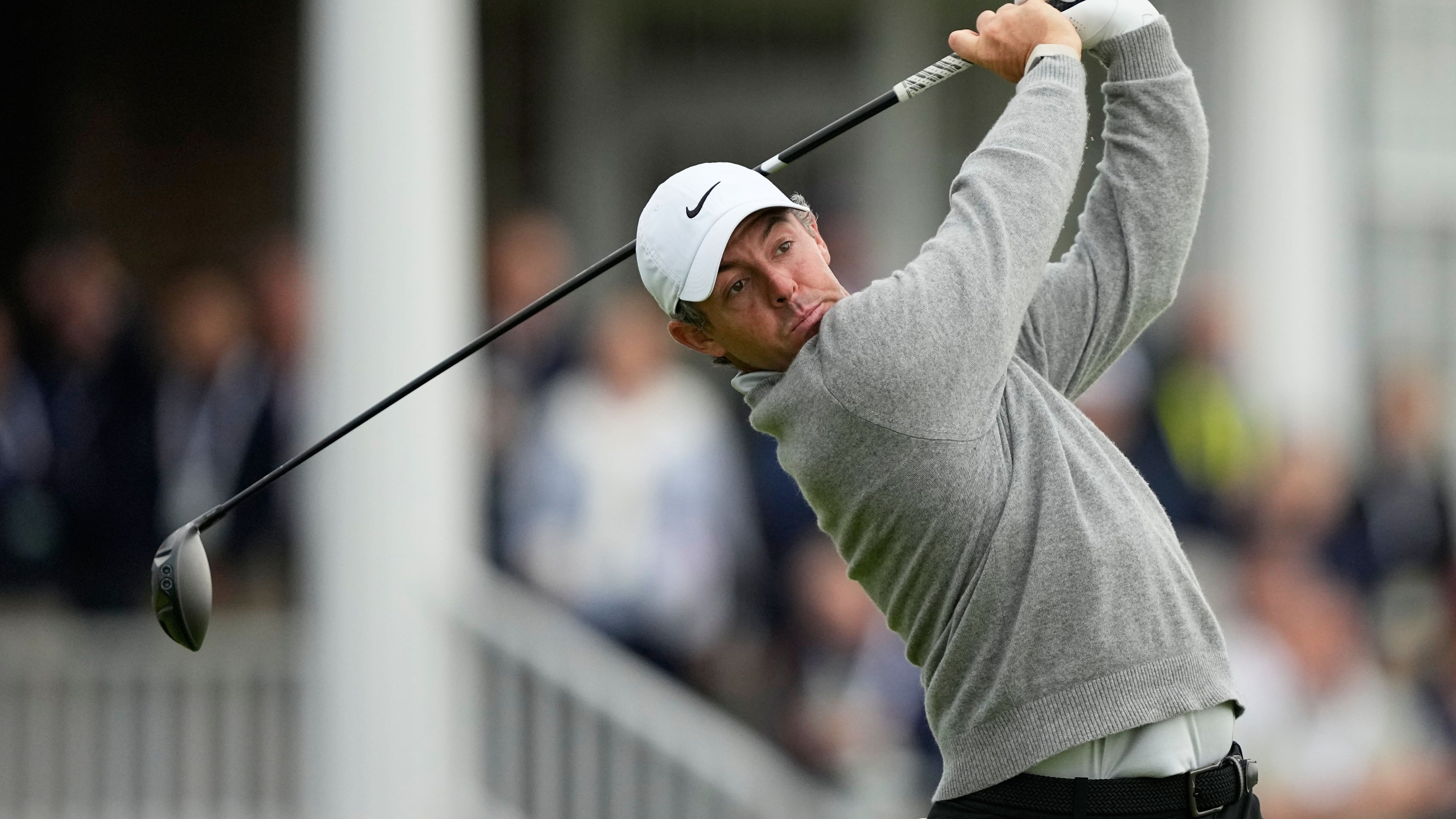 Rory McIlroy starts US Open one stroke off the lead
