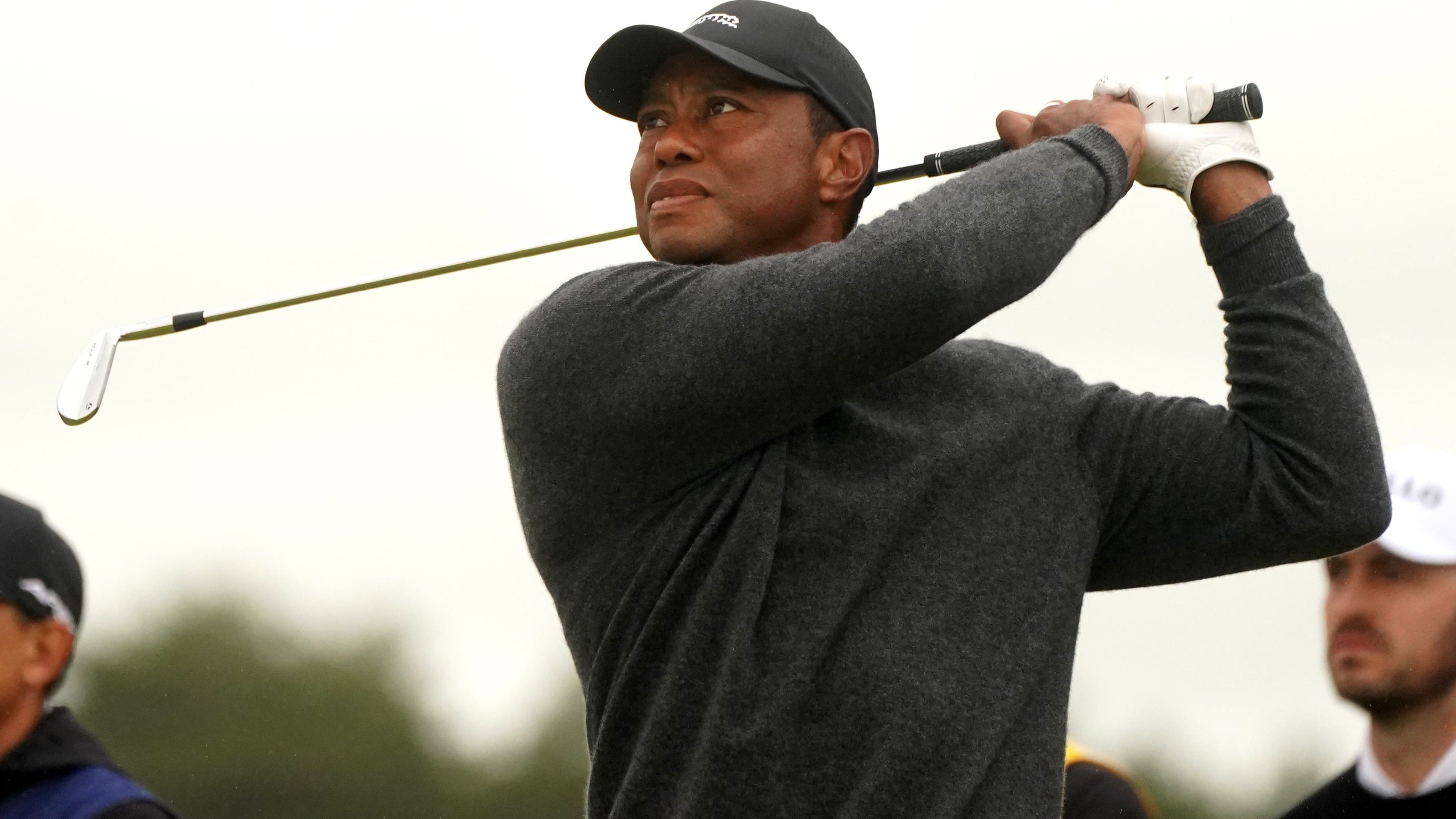 Tiger Woods returns to the range after not playing competitive golf since 2024
